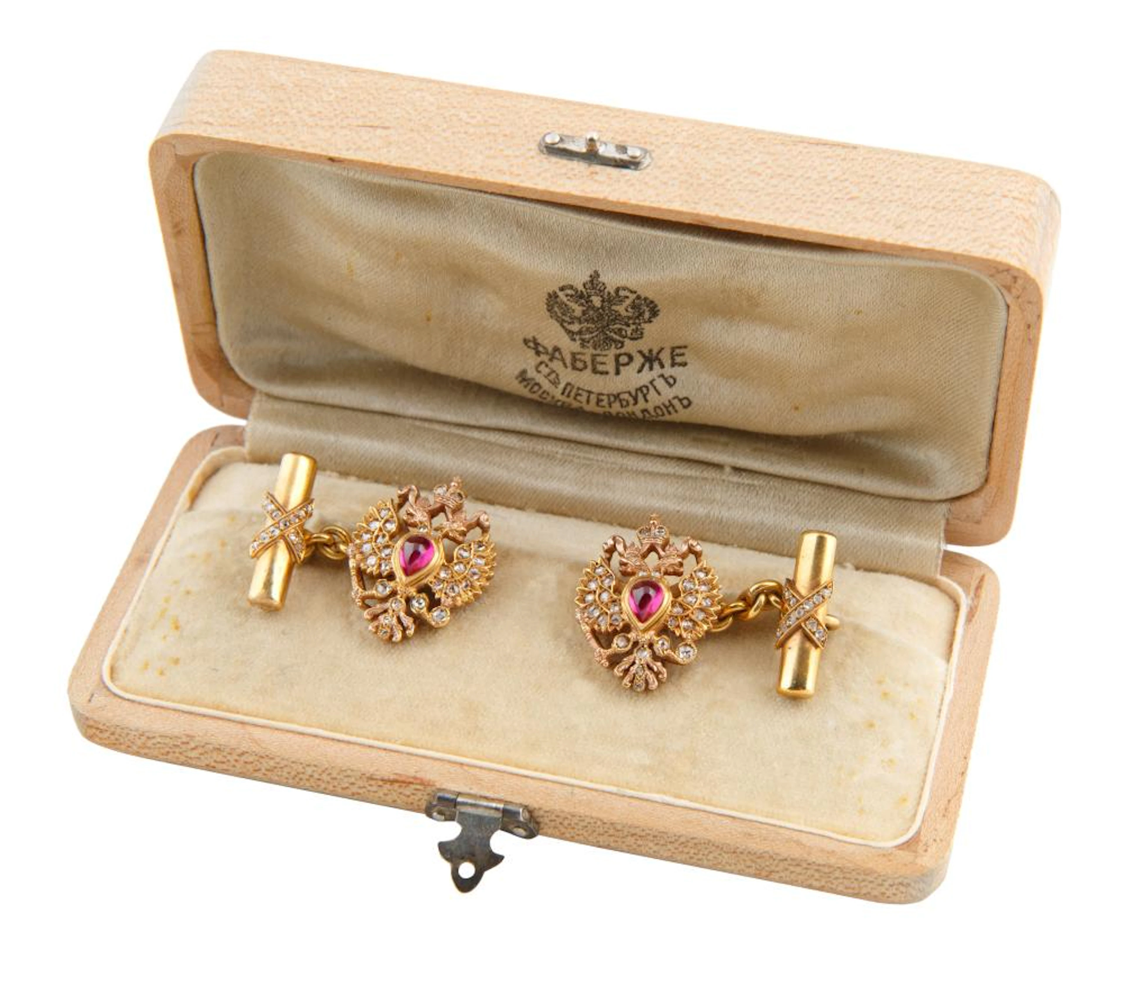 PAIR OF 1908-1913 FABERGE TWO-TONE GOLD