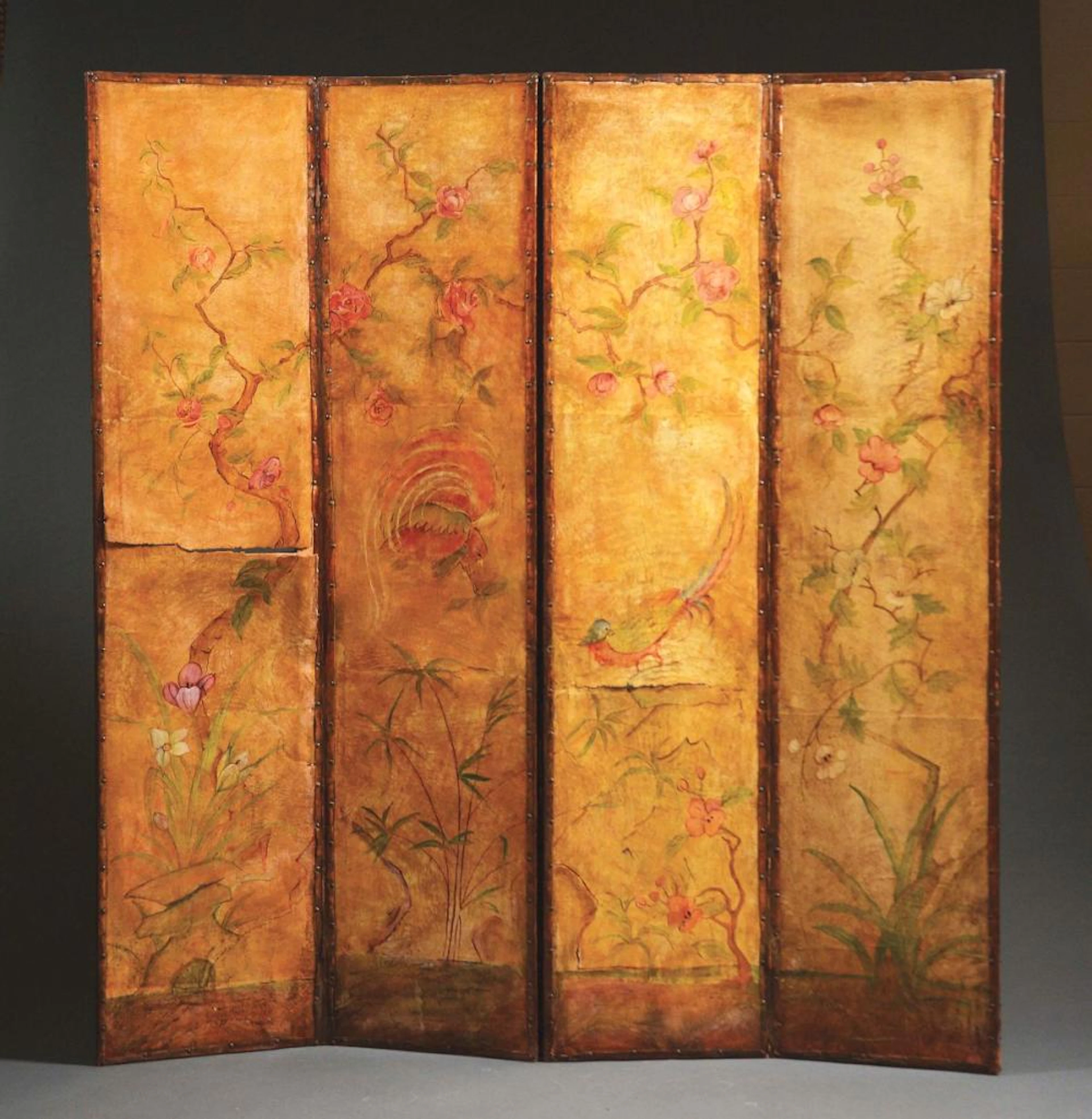 LOT OF 2: THREE-FOLD DECORATIVE ROOM SCREEN AND VICTORIAN BEVELED MIRROR.