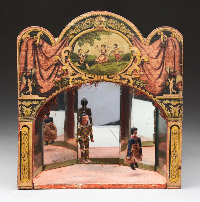 Clockwork Theater with Dancers Toy.