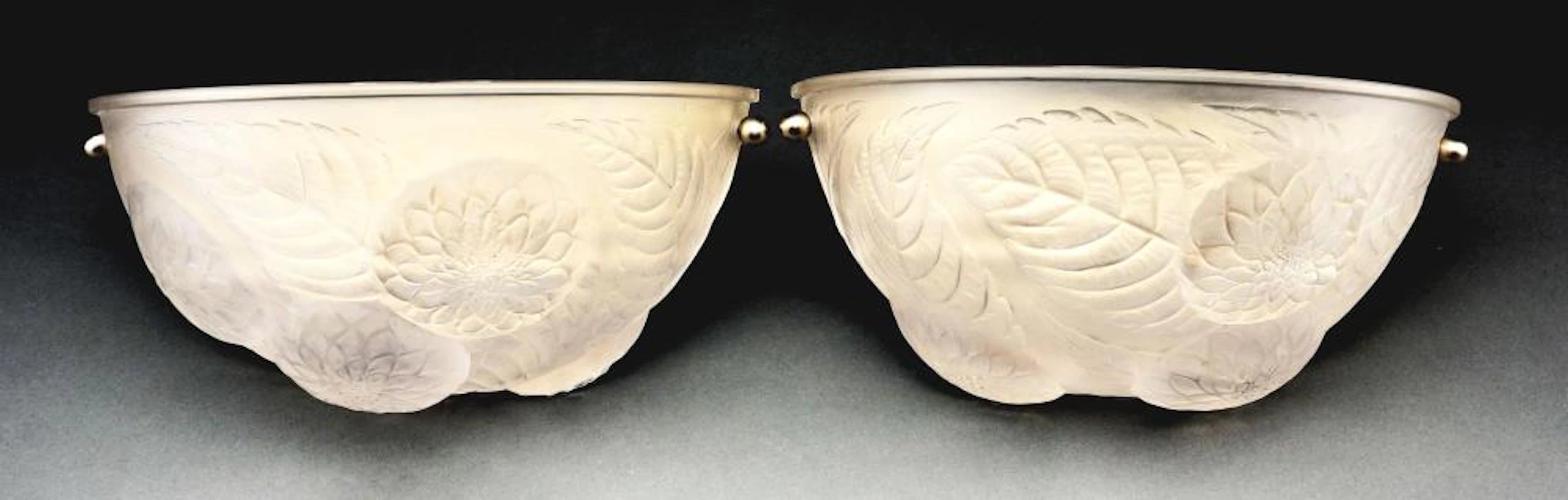 LALIQUE DAHLIA SCONCES.