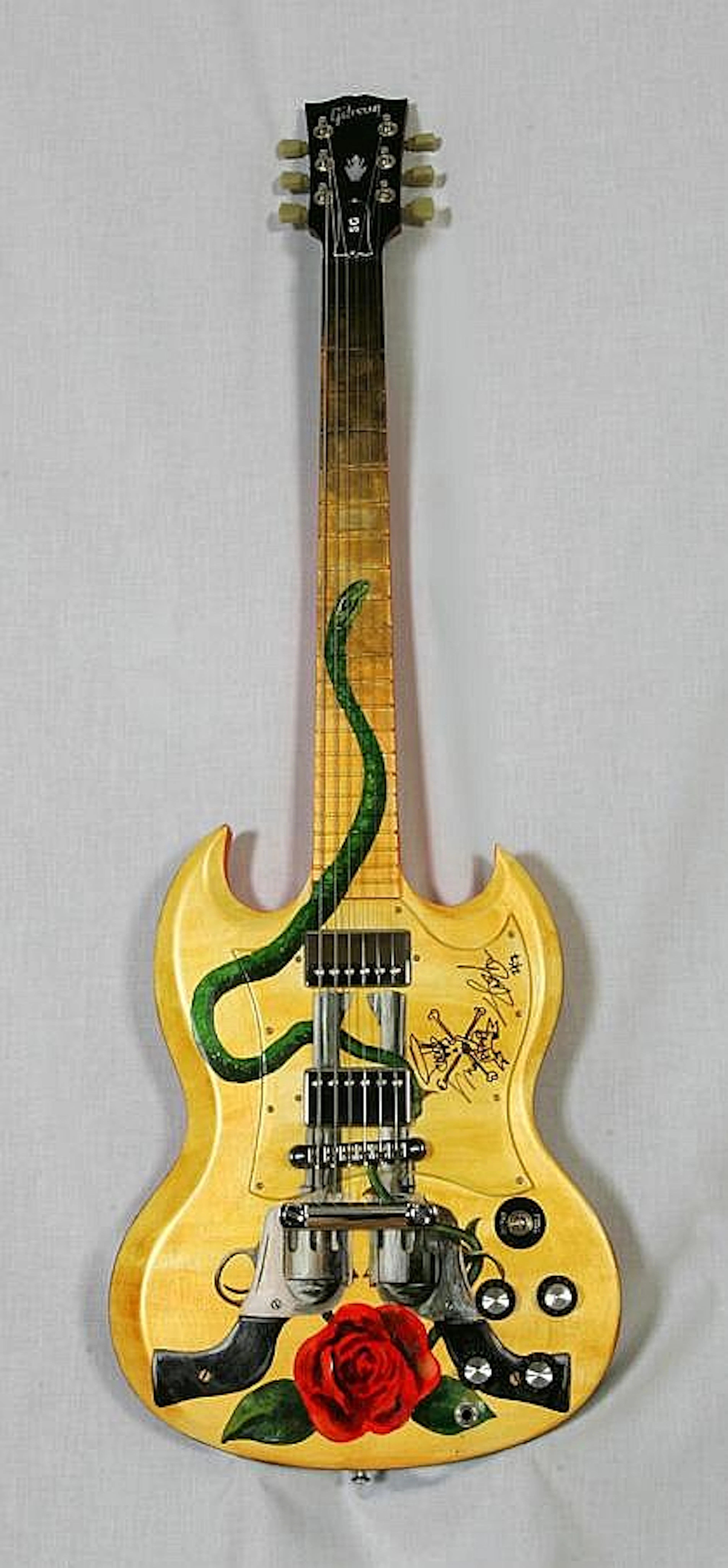 SLASH SIGNED SMOKING GUN GIBSON SG GUITAR