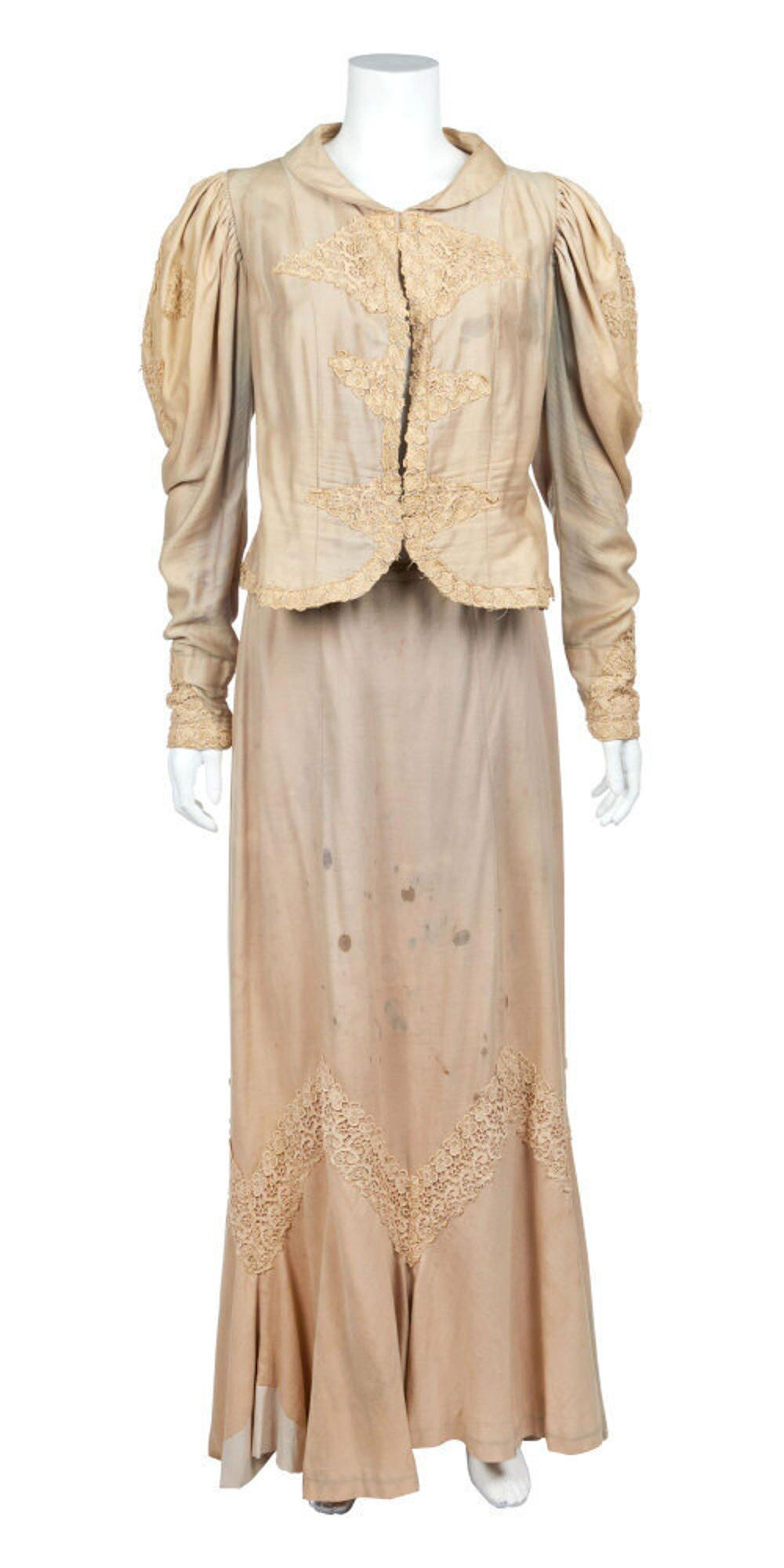PARAMOUNT | LATE 19TH CENTURY BELLE EPOQUE STYLE TWO-PIECE ENSEMBLE