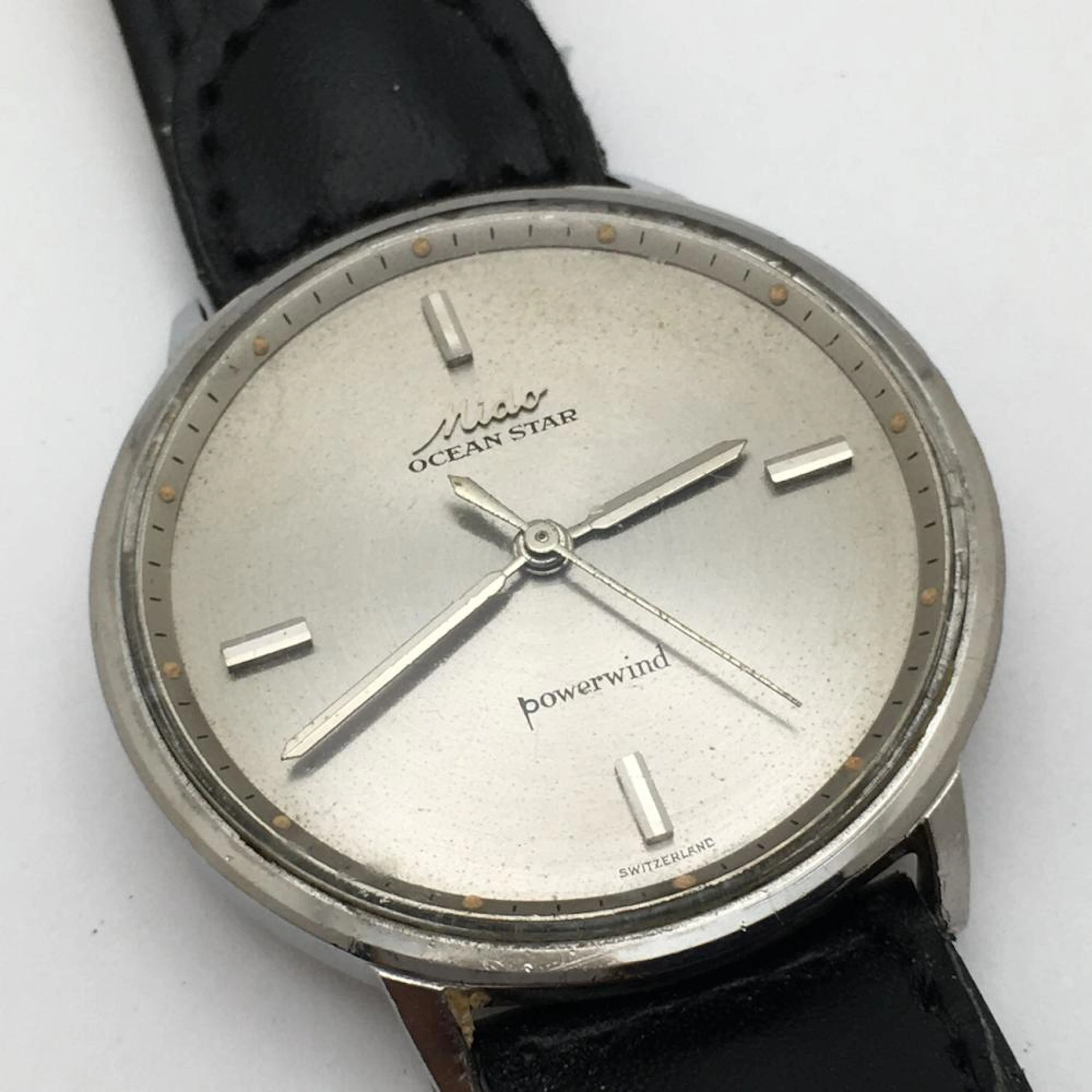 Mido Ocean Star Powerwind Wrist Watch