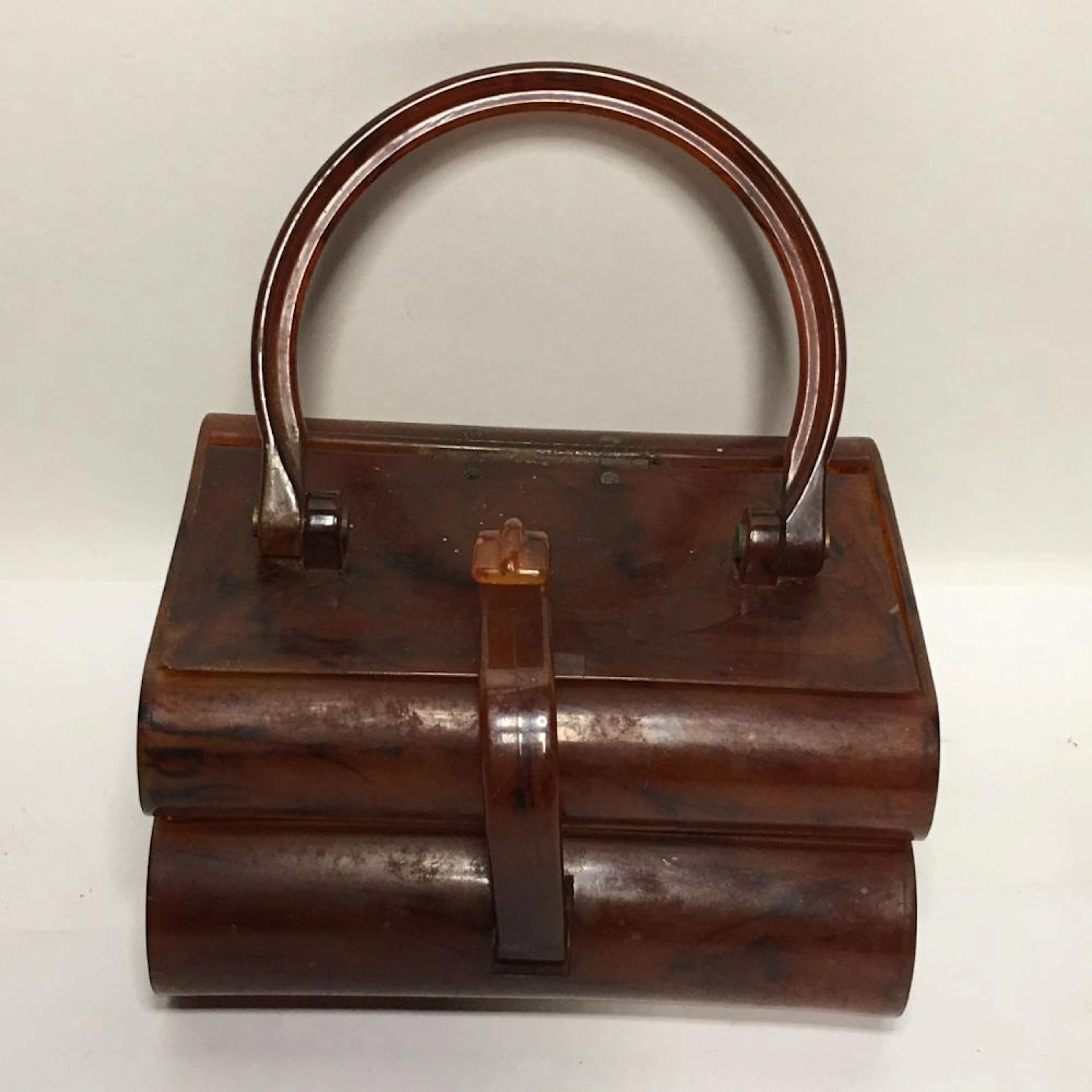 Celluloid / Bakelite Amber Purse, Elsa Mfg. Co.