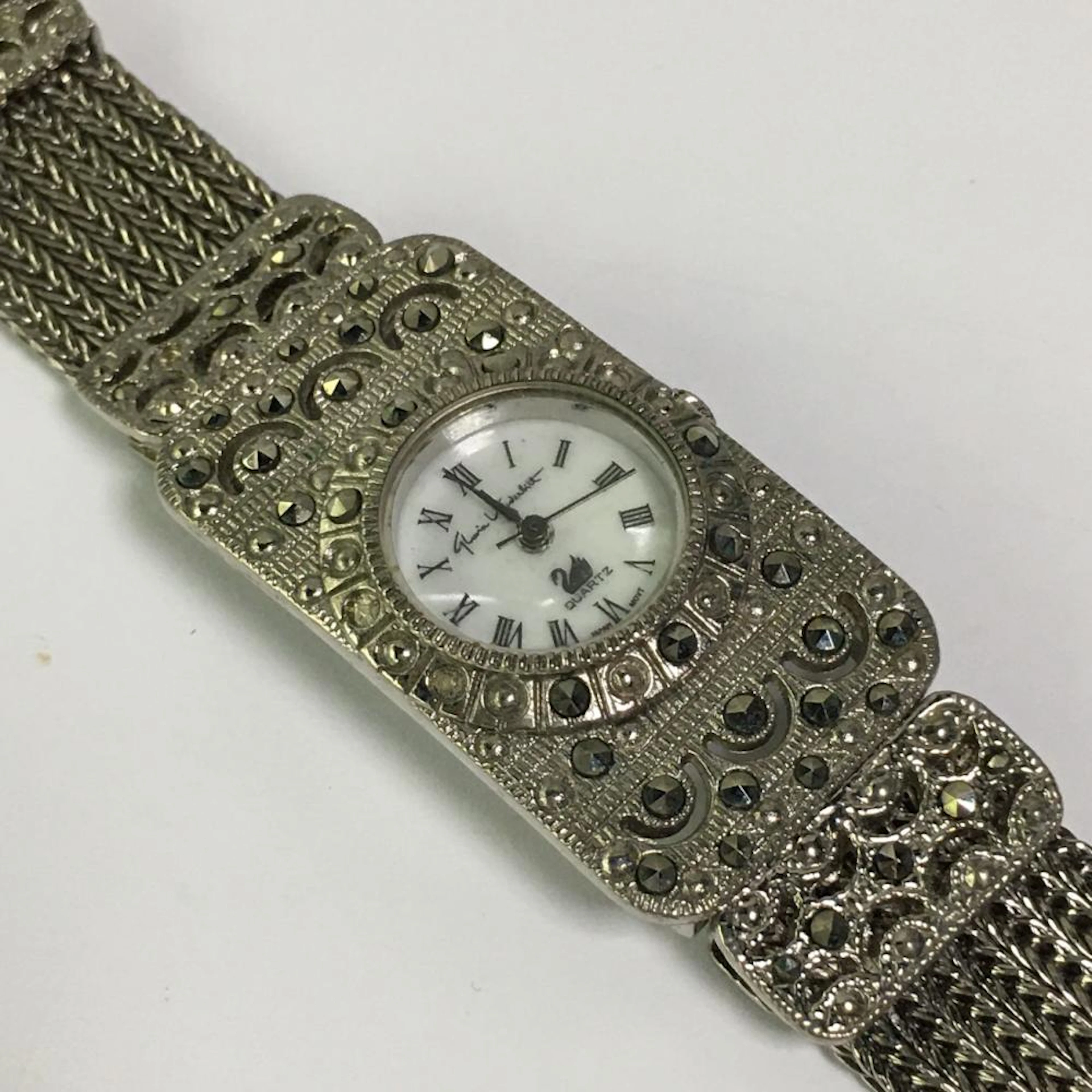 Gloria Vanderbilt Quartz Wrist Watch