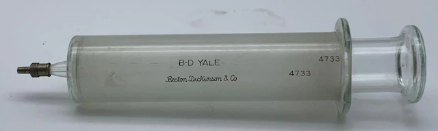 Antique B - D Yale Medical Glass Syringe