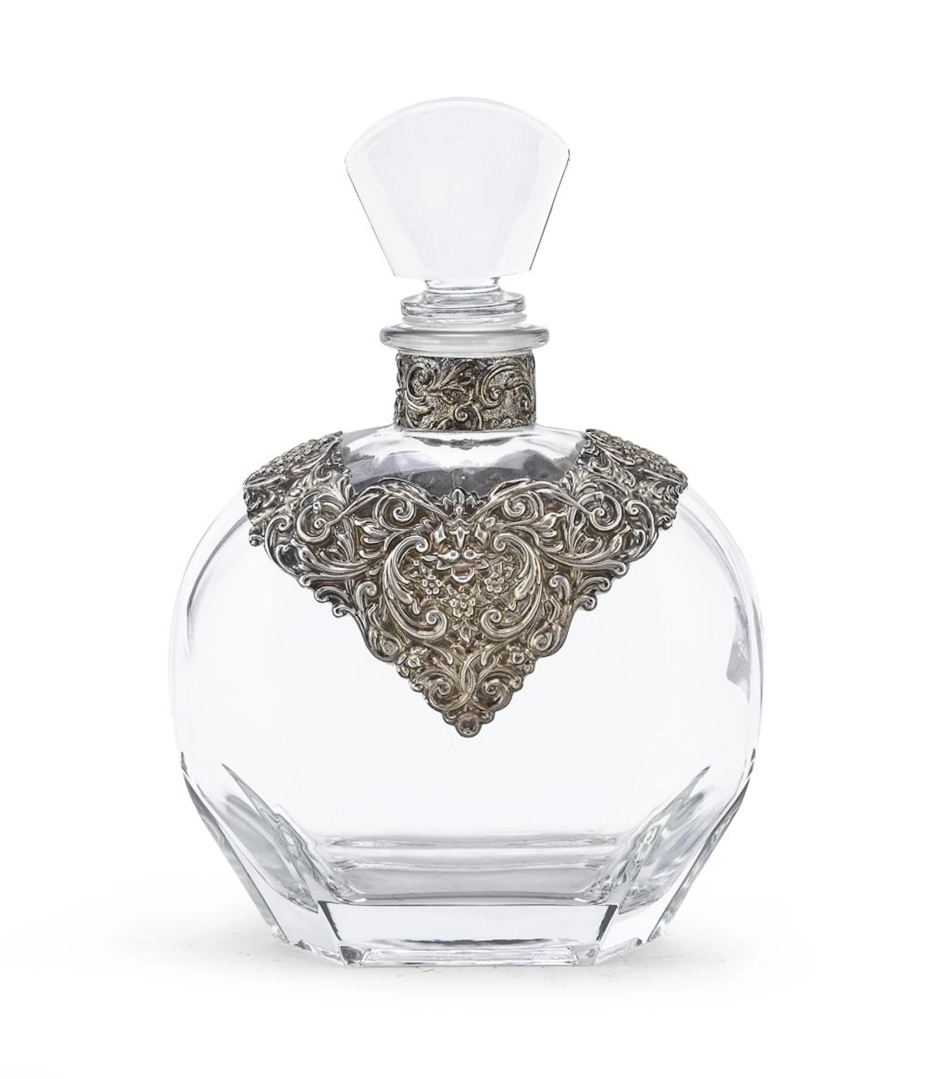 CRYSTAL BOTTLE, EARLY 20TH CENTURY