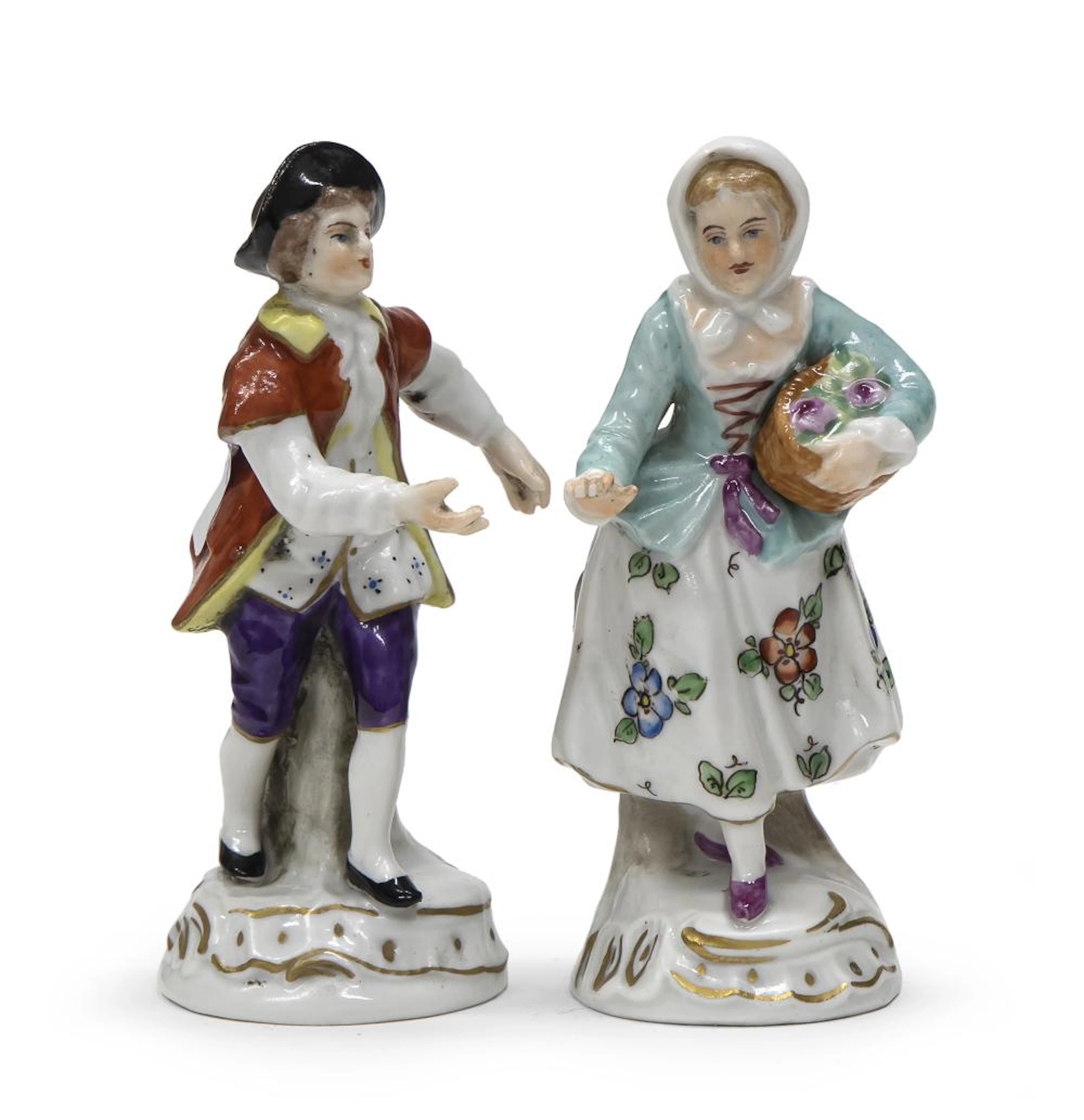 PAIR OF MIGNON PORCELAIN SCULPTURES, GINORI EARLY 20TH CENTURY