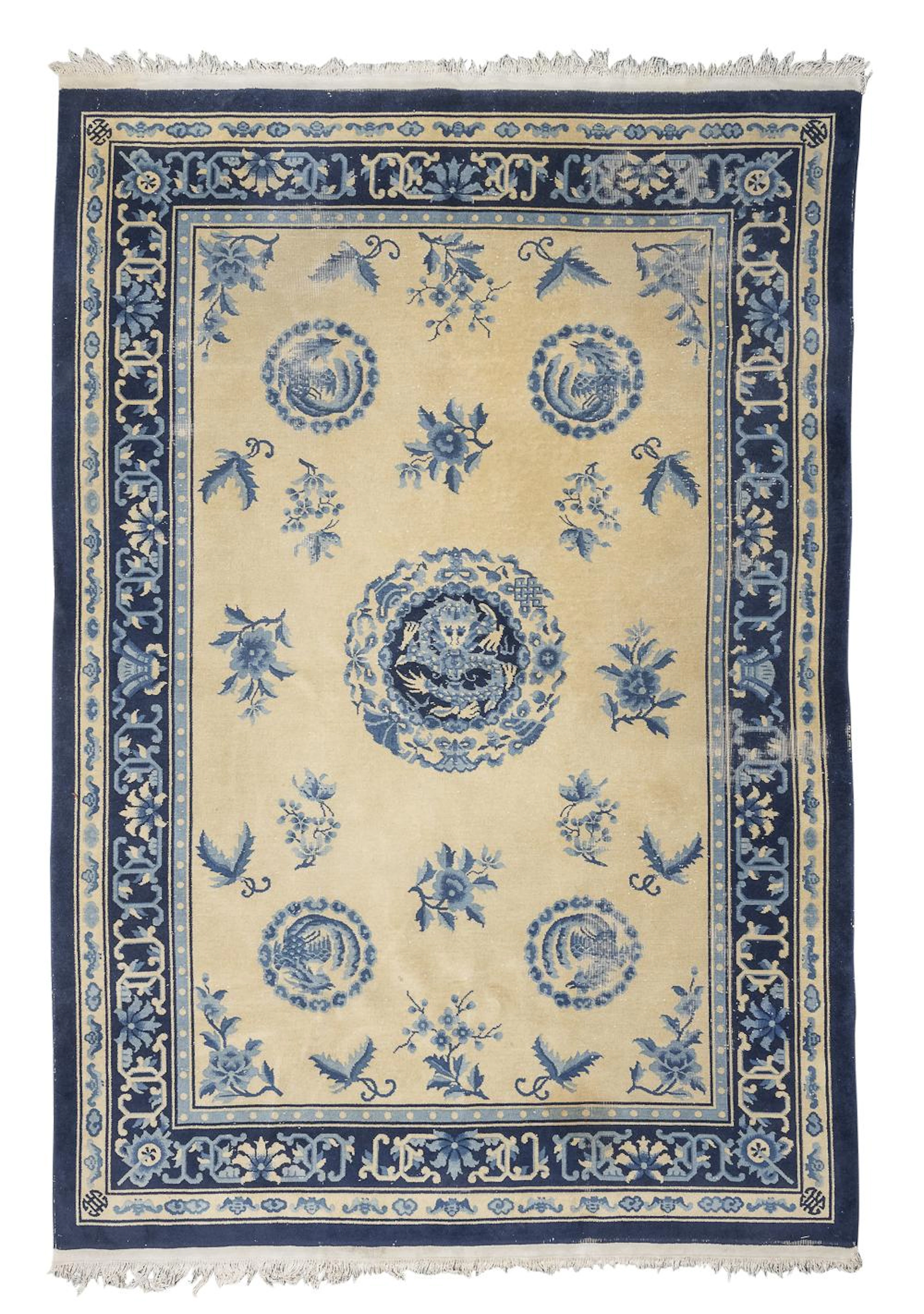 A CHINESE CARPET. BEIJING, LATE 19TH CENTURY.
