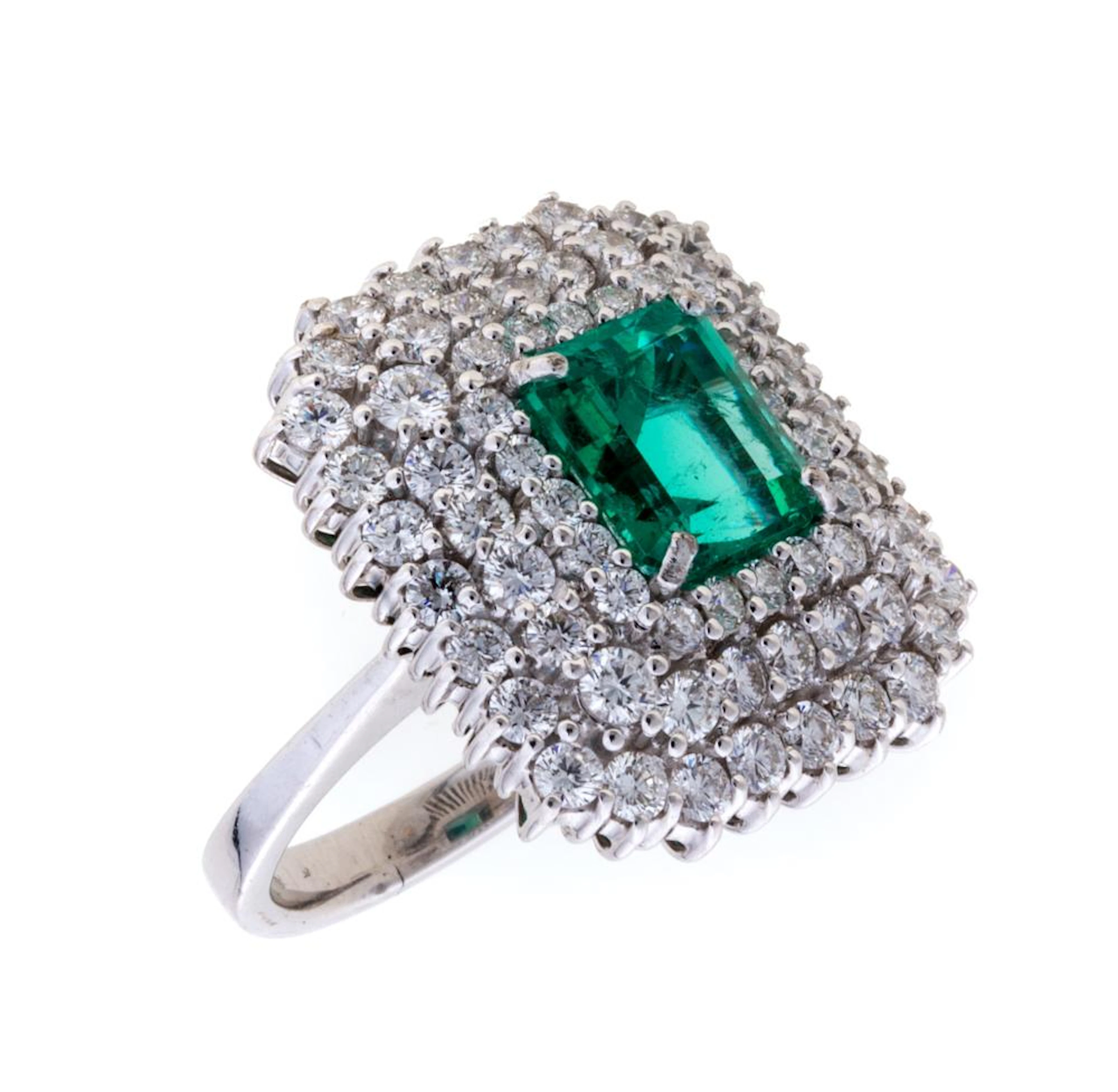 MAGNIFICENT RING