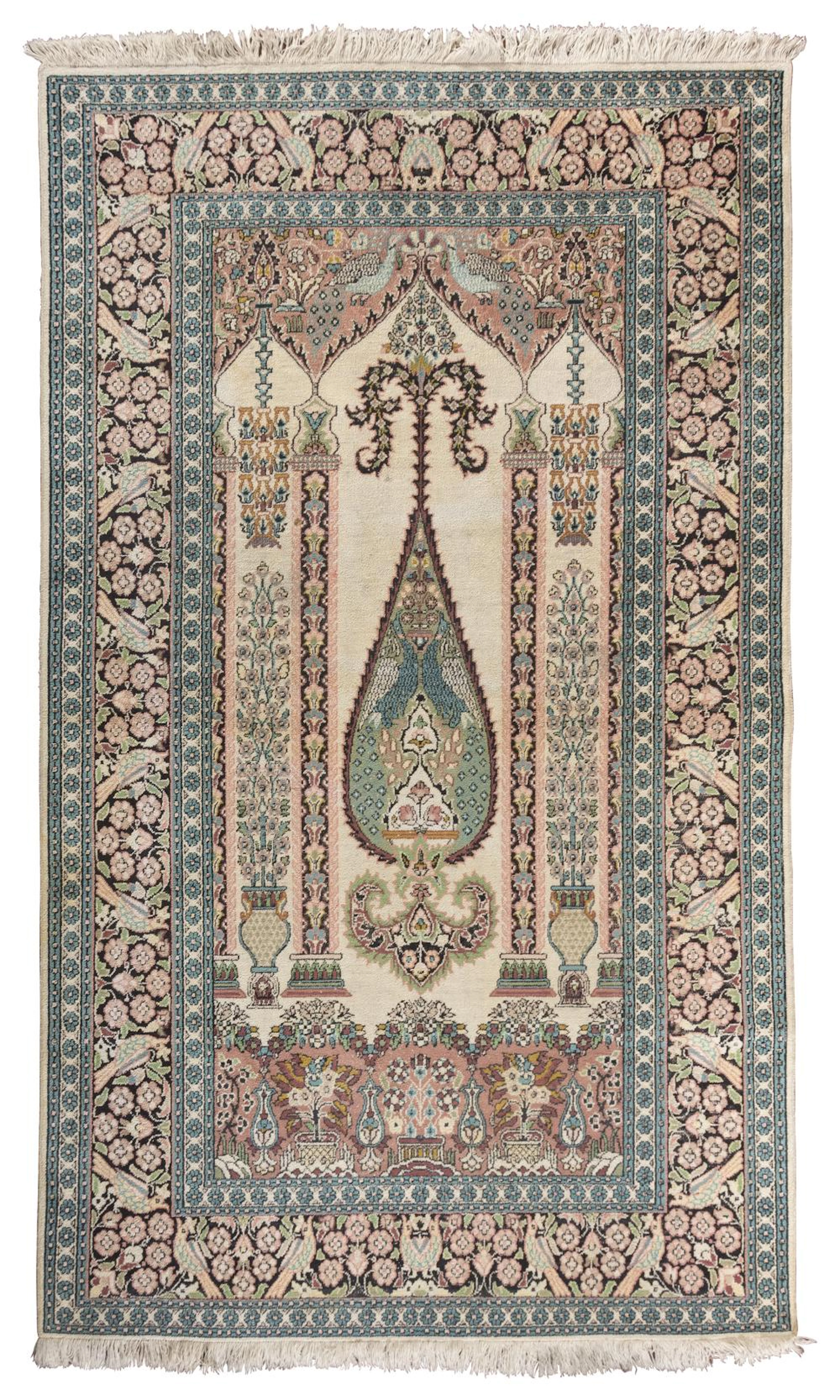 INDIAN AGRA CARPET MID 20TH CENTURY