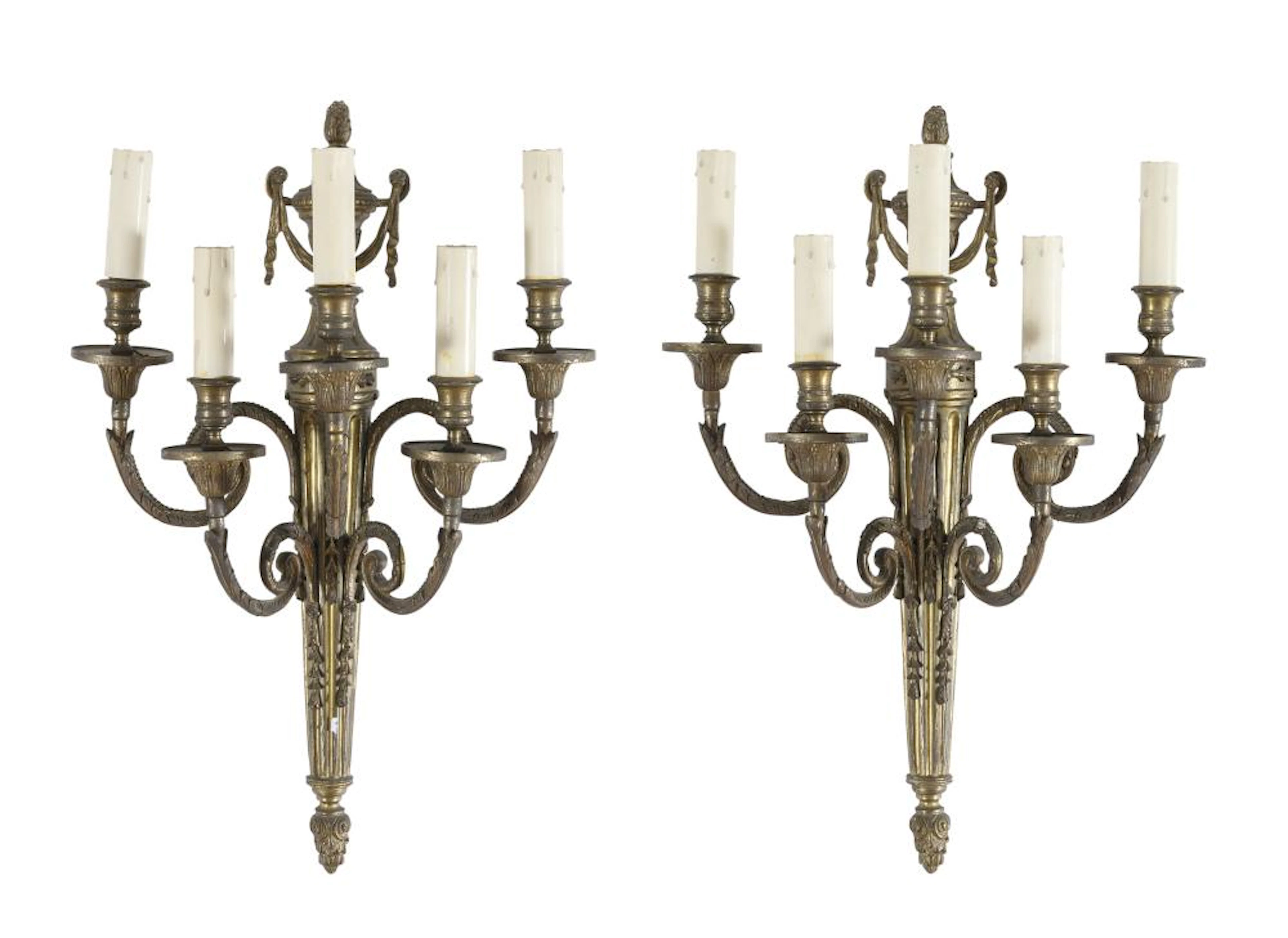 PAIR OF BRONZE WALL LAMPS, LATE LOUIS XVI PERIOD