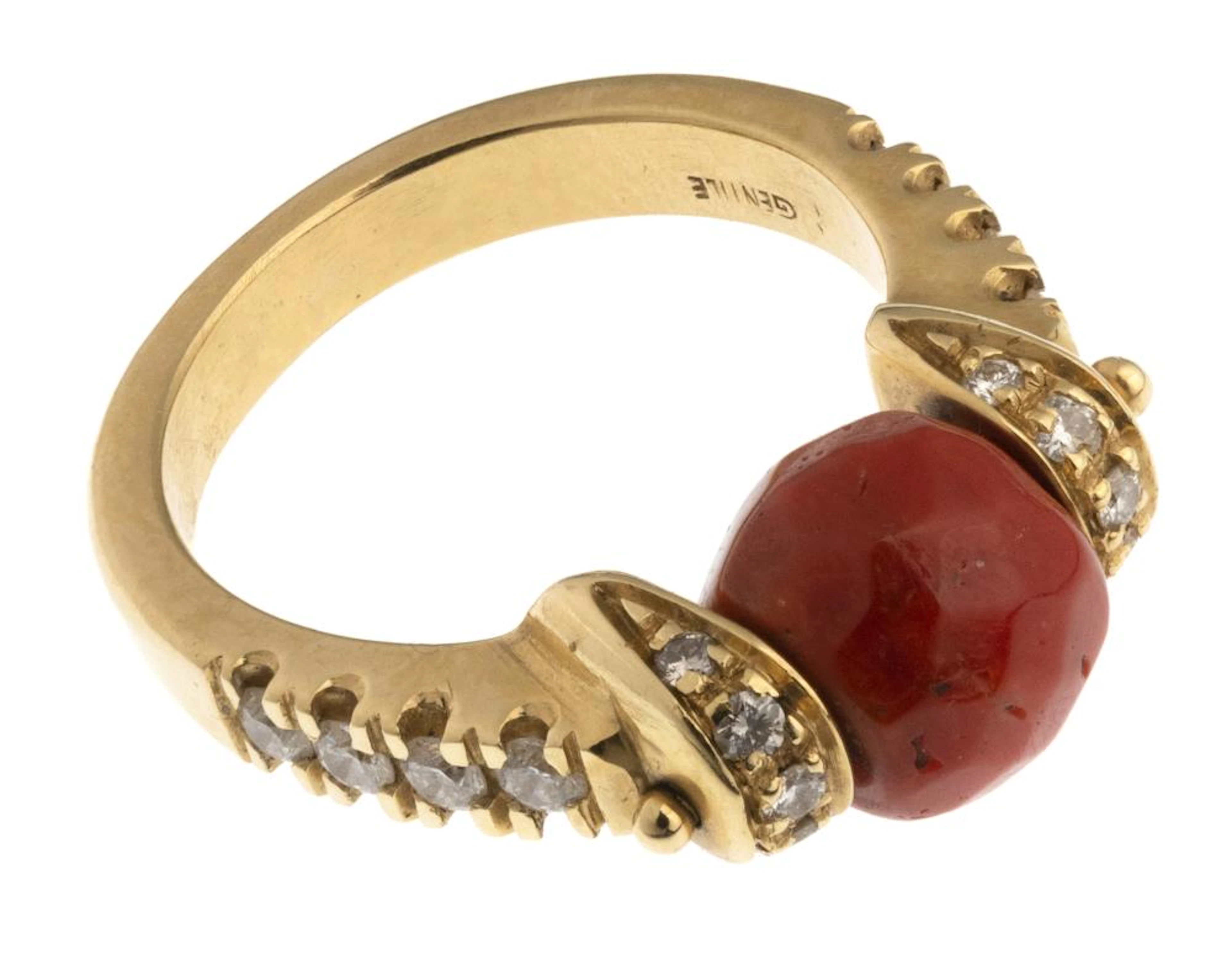 GOLD RING