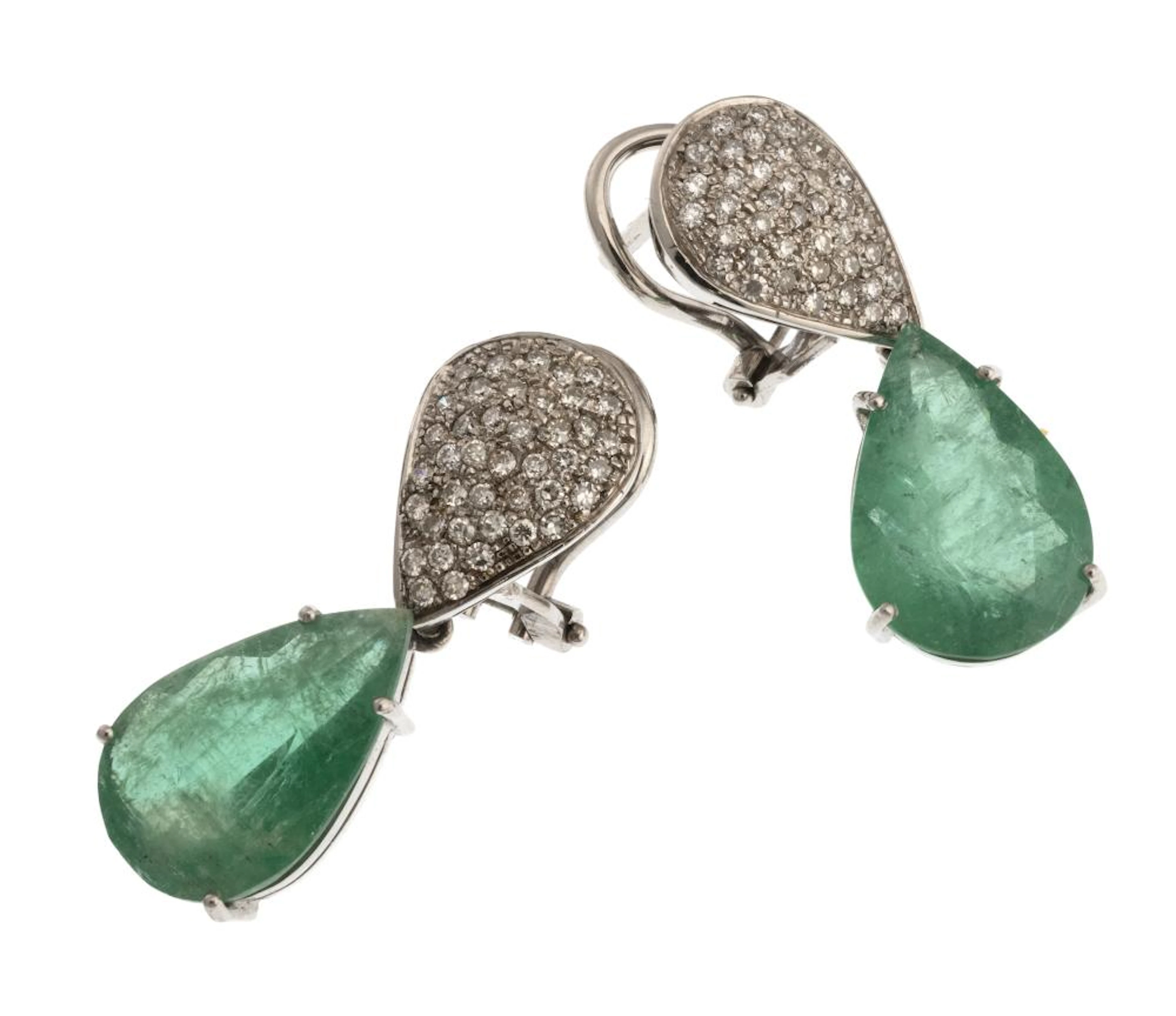 WHITE GOLD EARRINGS