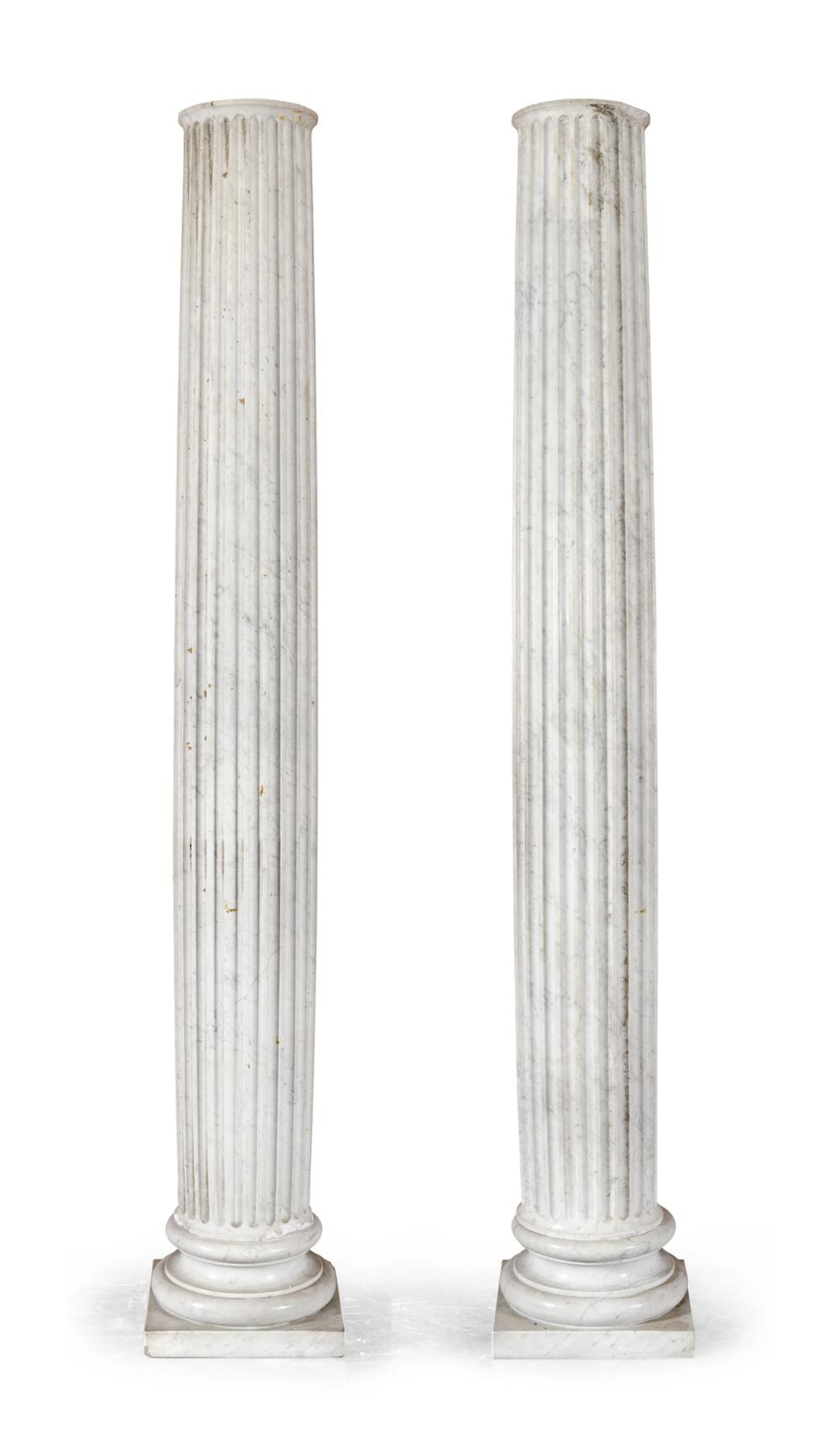 BEAUTIFUL PAIR OF WHITE MARBLE COLUMNS, LATE 18TH CENTURY