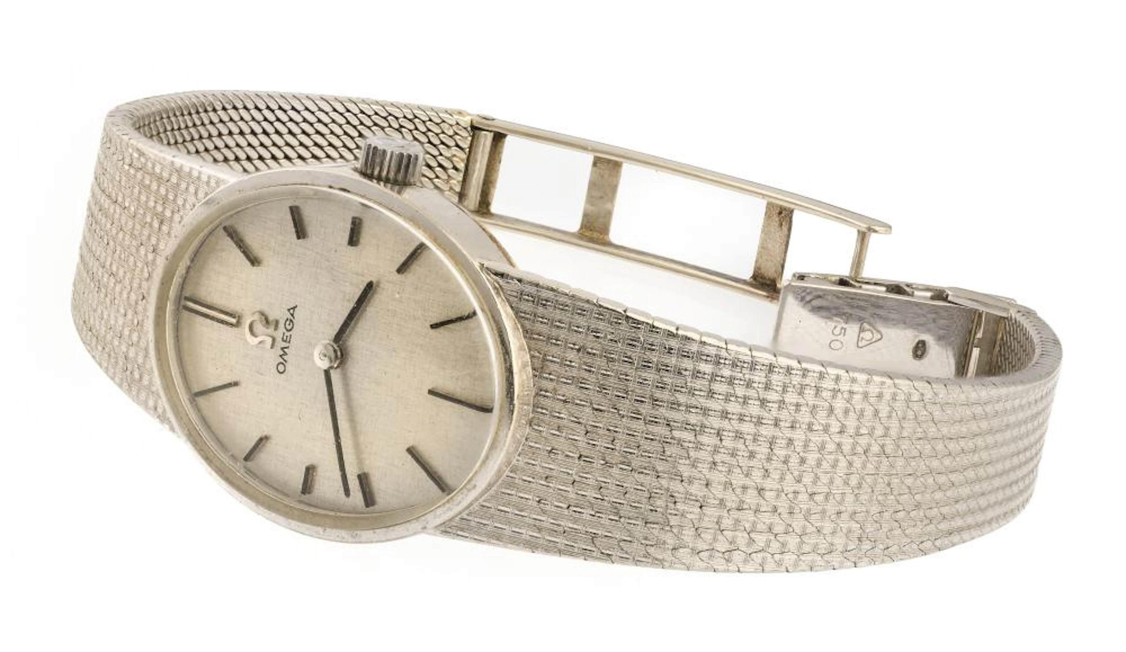 WHITE GOLD VINTAGE OMEGA LADY WRISTWATCH