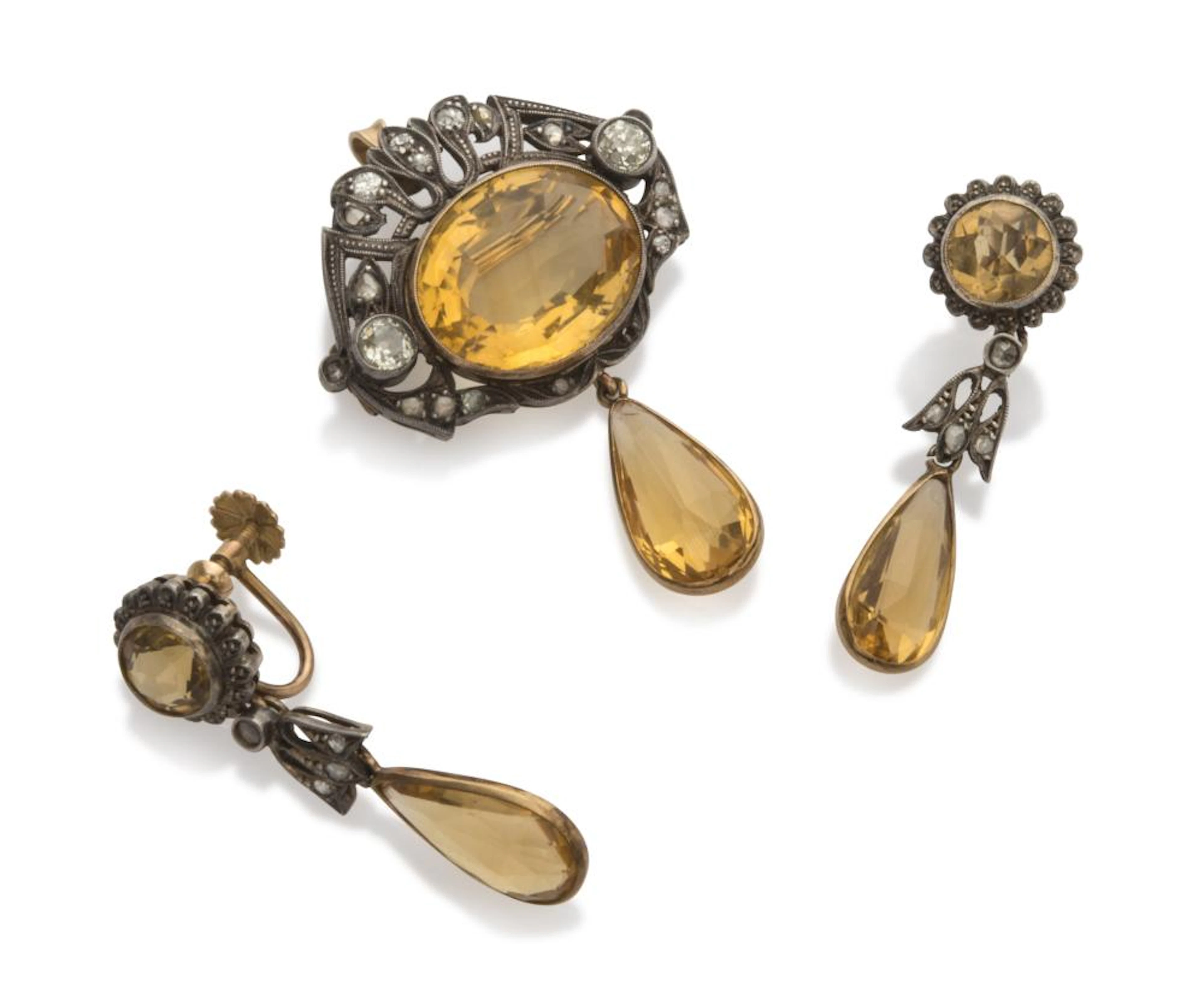 ELGANTE PARURE OF BROOCH AND EARRINGS