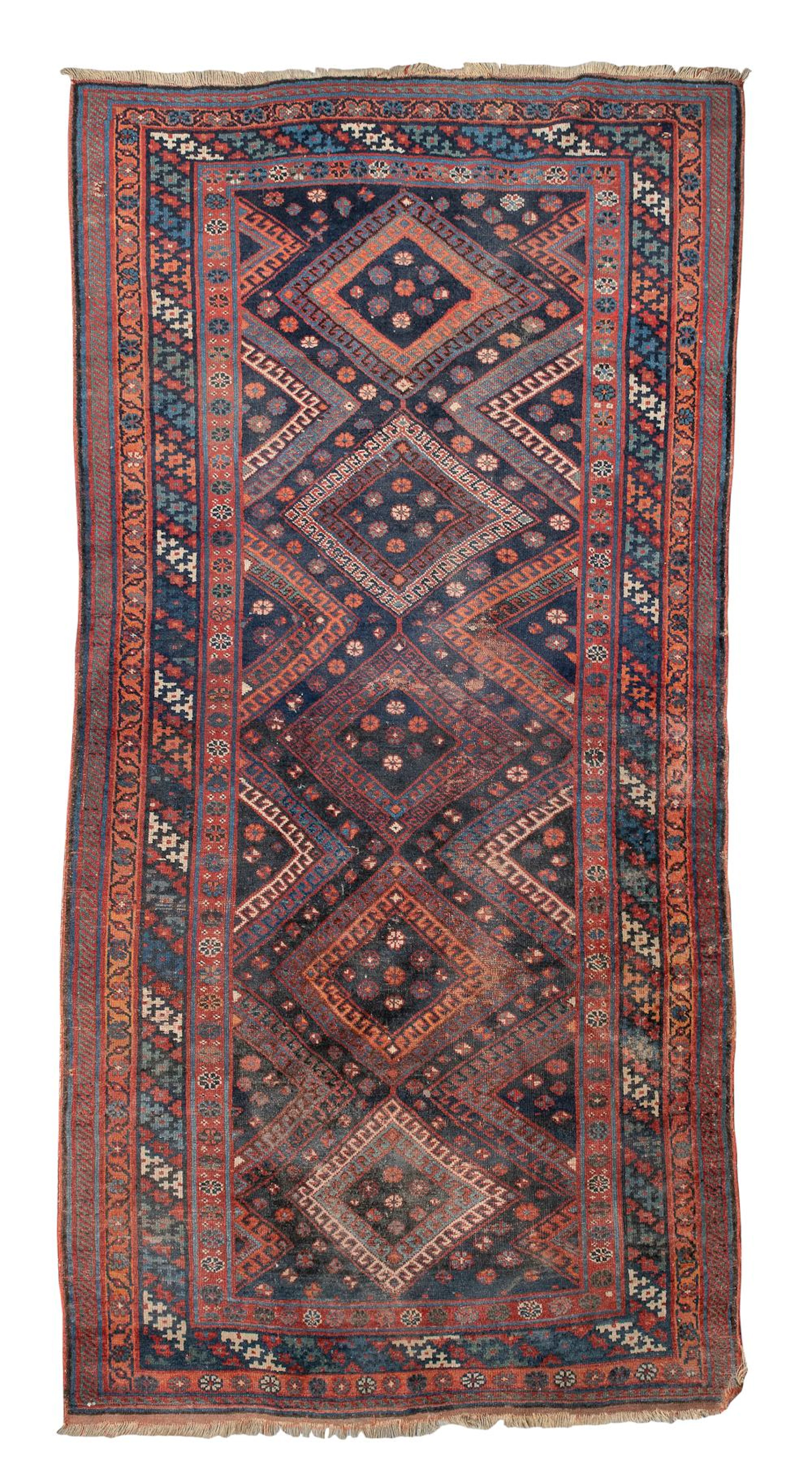 CAUCASIAN BORDJIALU CARPET, EARLY 20TH CENTURY