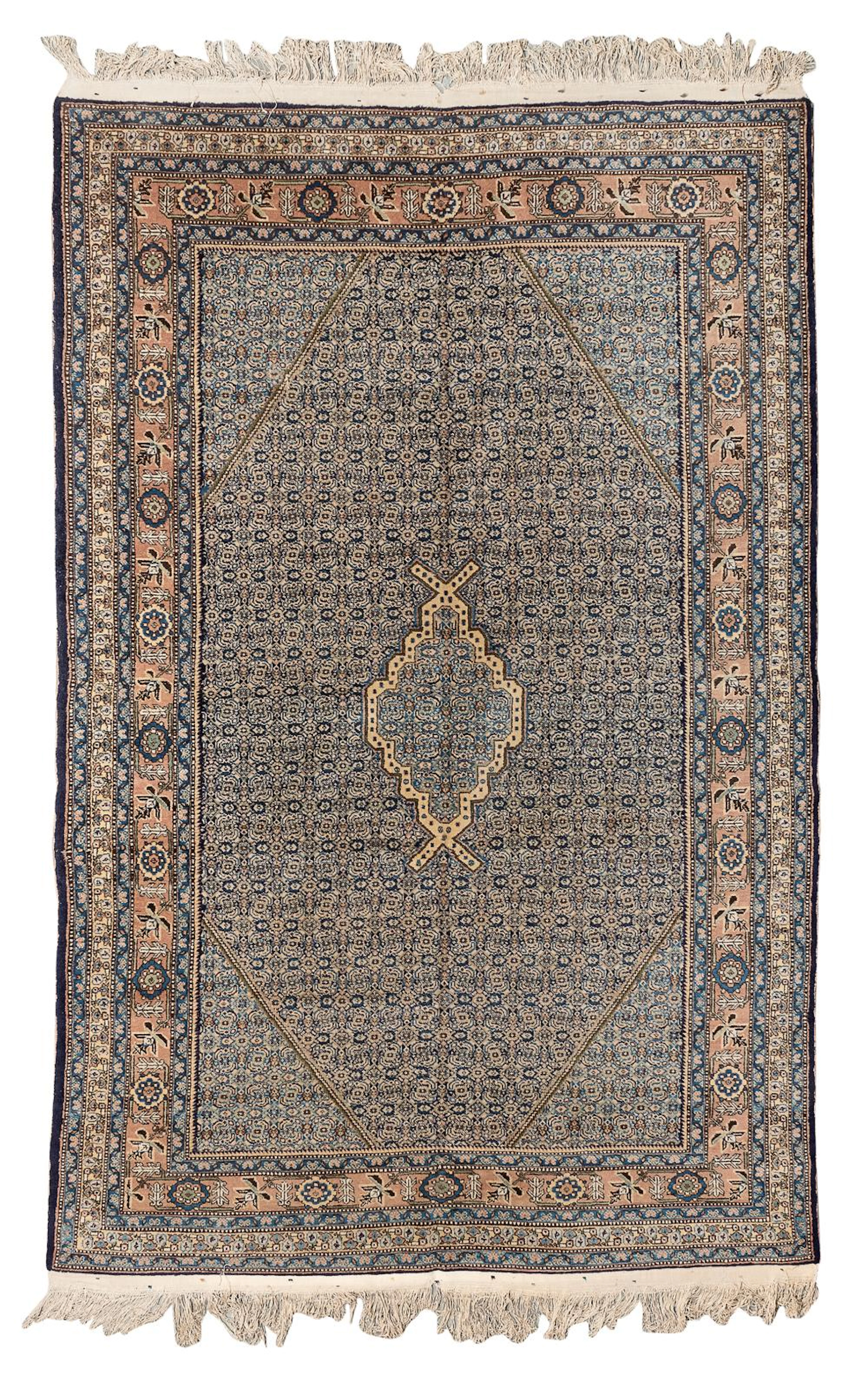 PAKISTAN RUG, EARLY 20TH CENTURY