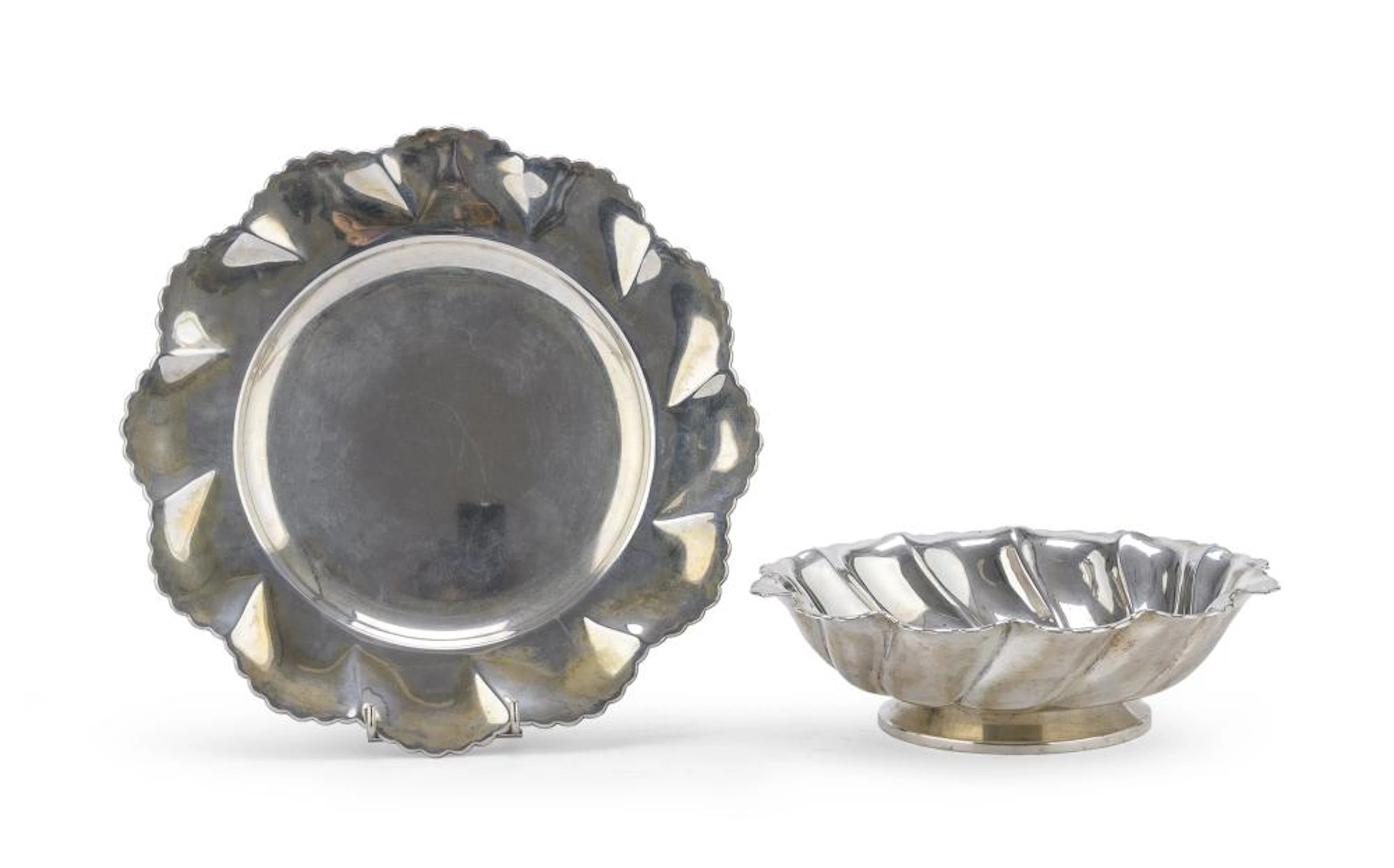SILVER CENTERPIECE WITH PLATE, 1944/1968