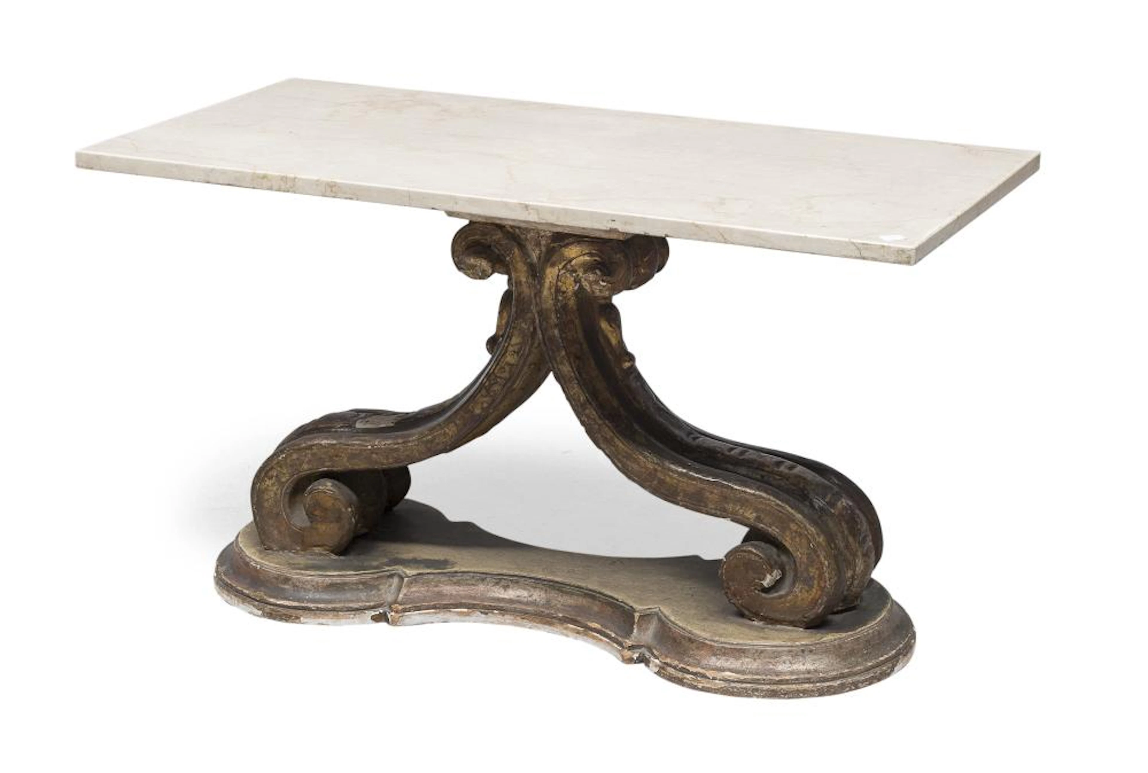 COFFEE TABLE ANTIQUE ELEMENTS