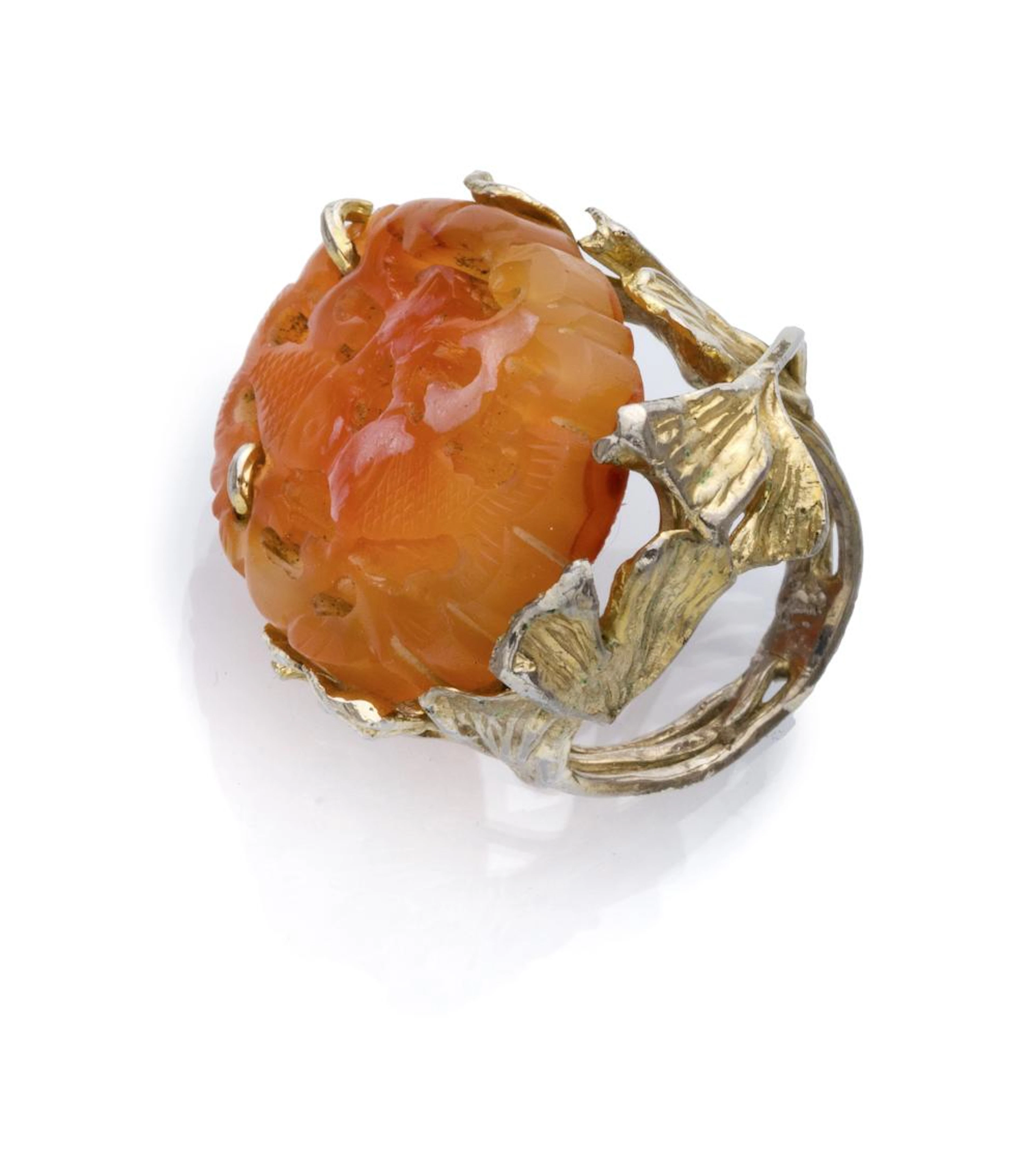 ATTRACTIVE RING