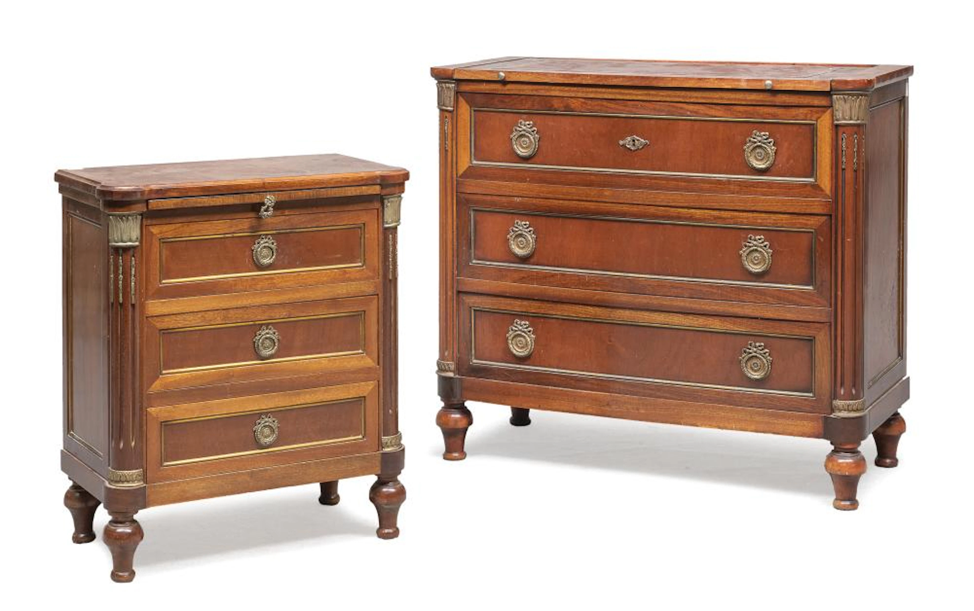 MAHOGANY STAINED WOOD CHEST AND BEDSIDE TABLE, 20TH CENTURY