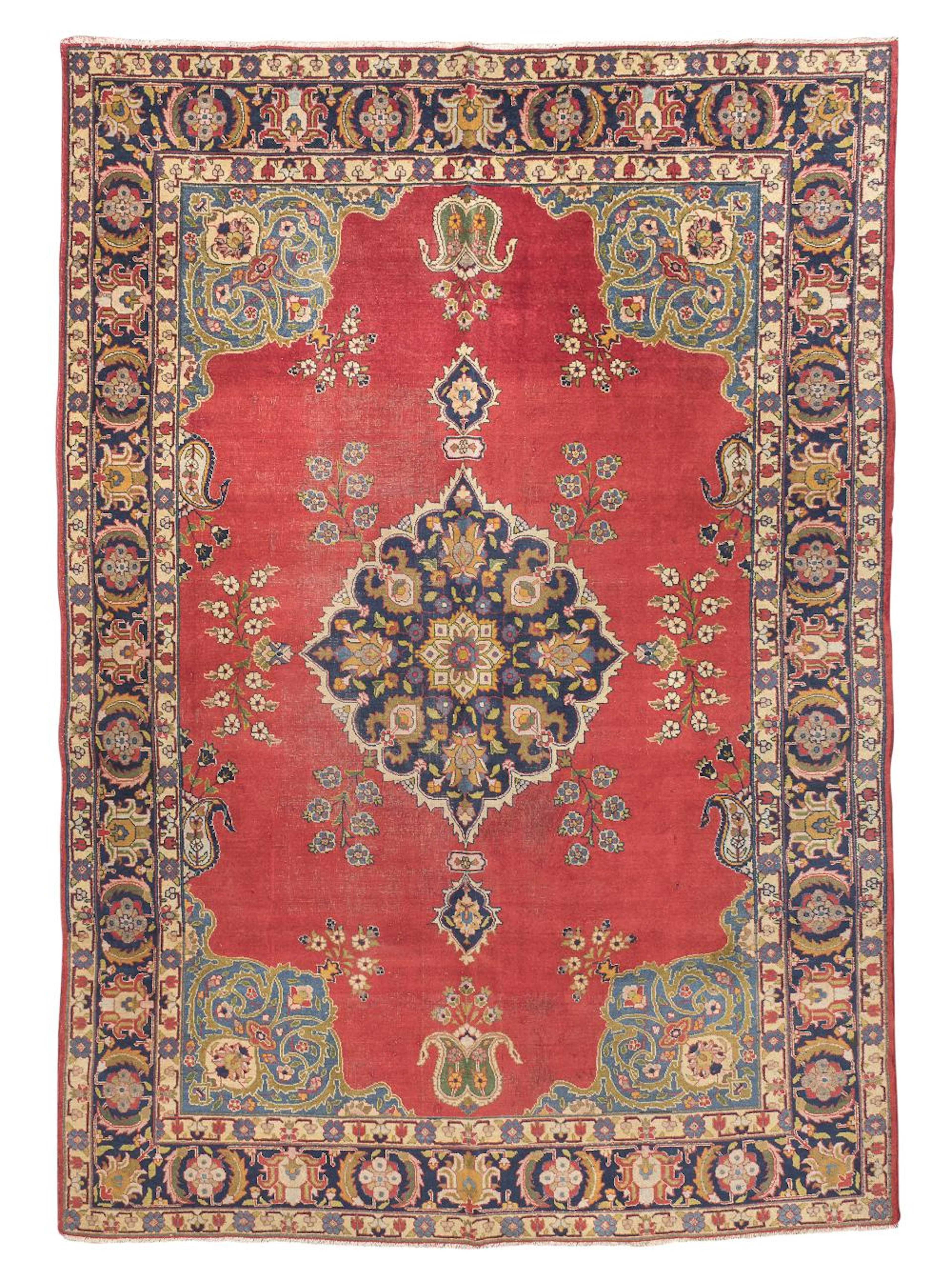 TABRIZ CARPET EARLY 20TH CENTURY