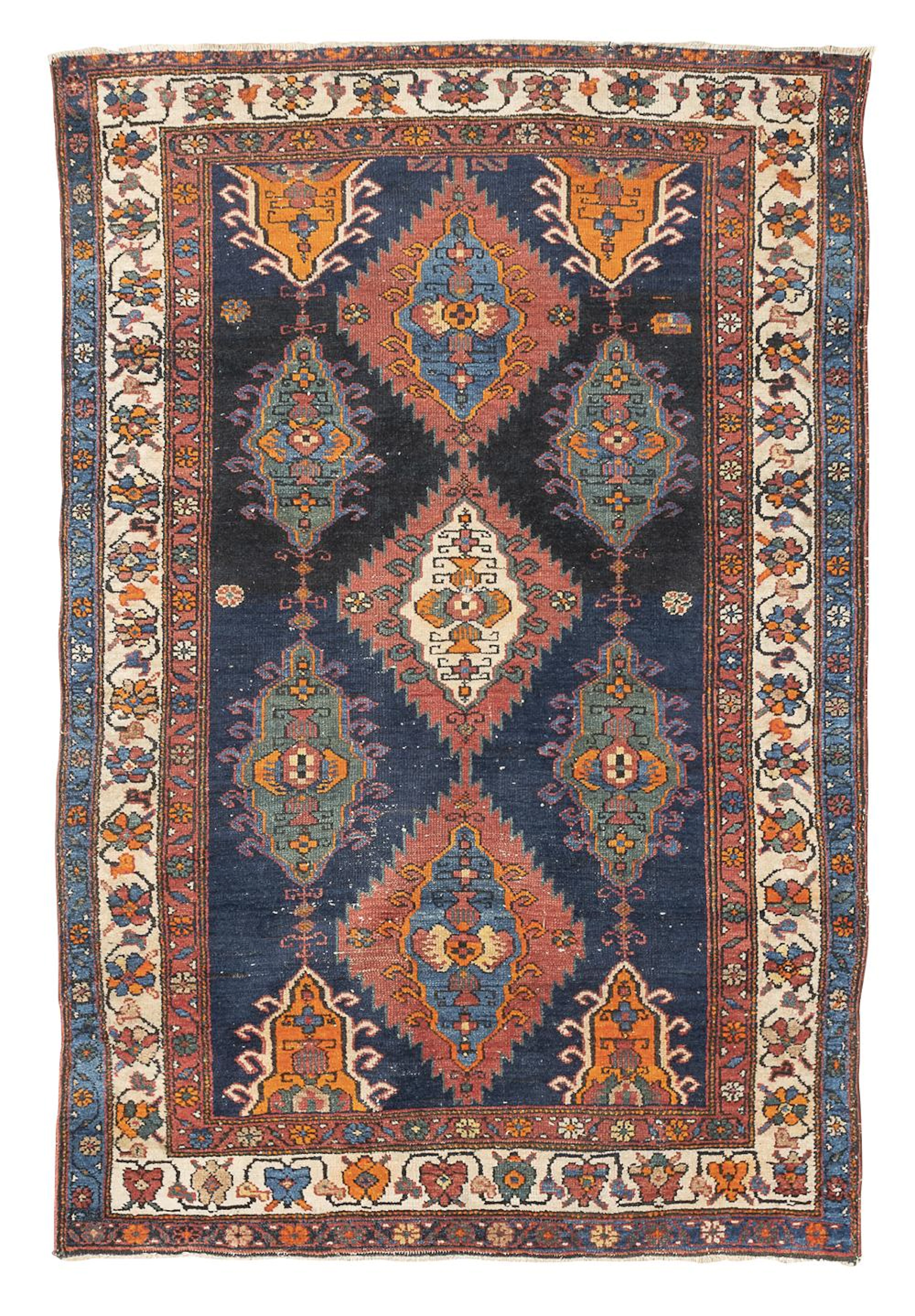 ANTIQUE BAKHTIARI RUG, LATE 19TH CENTURY