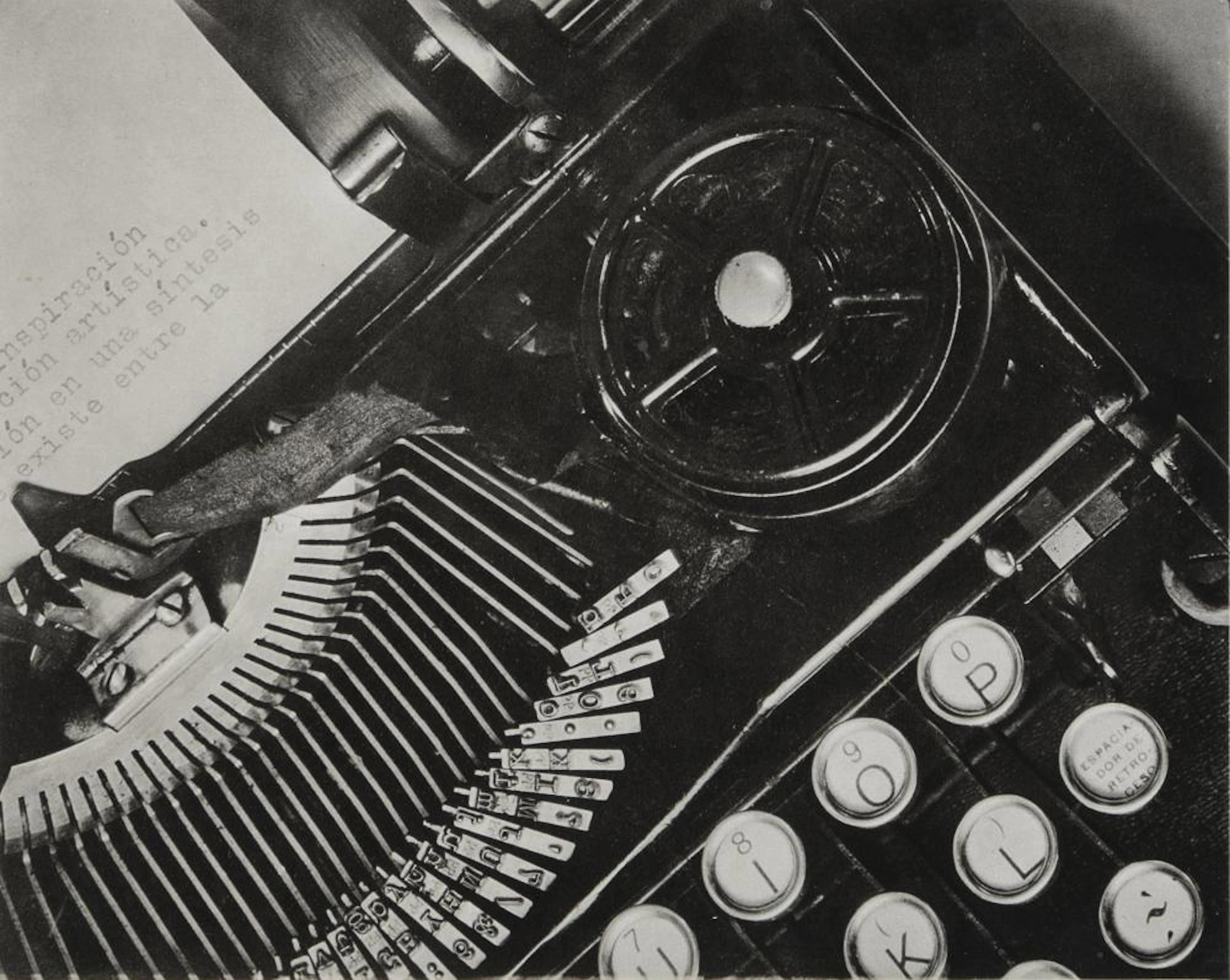 PHOTOGRAPHIC REPRODUCTION BY TINA MODOTTI