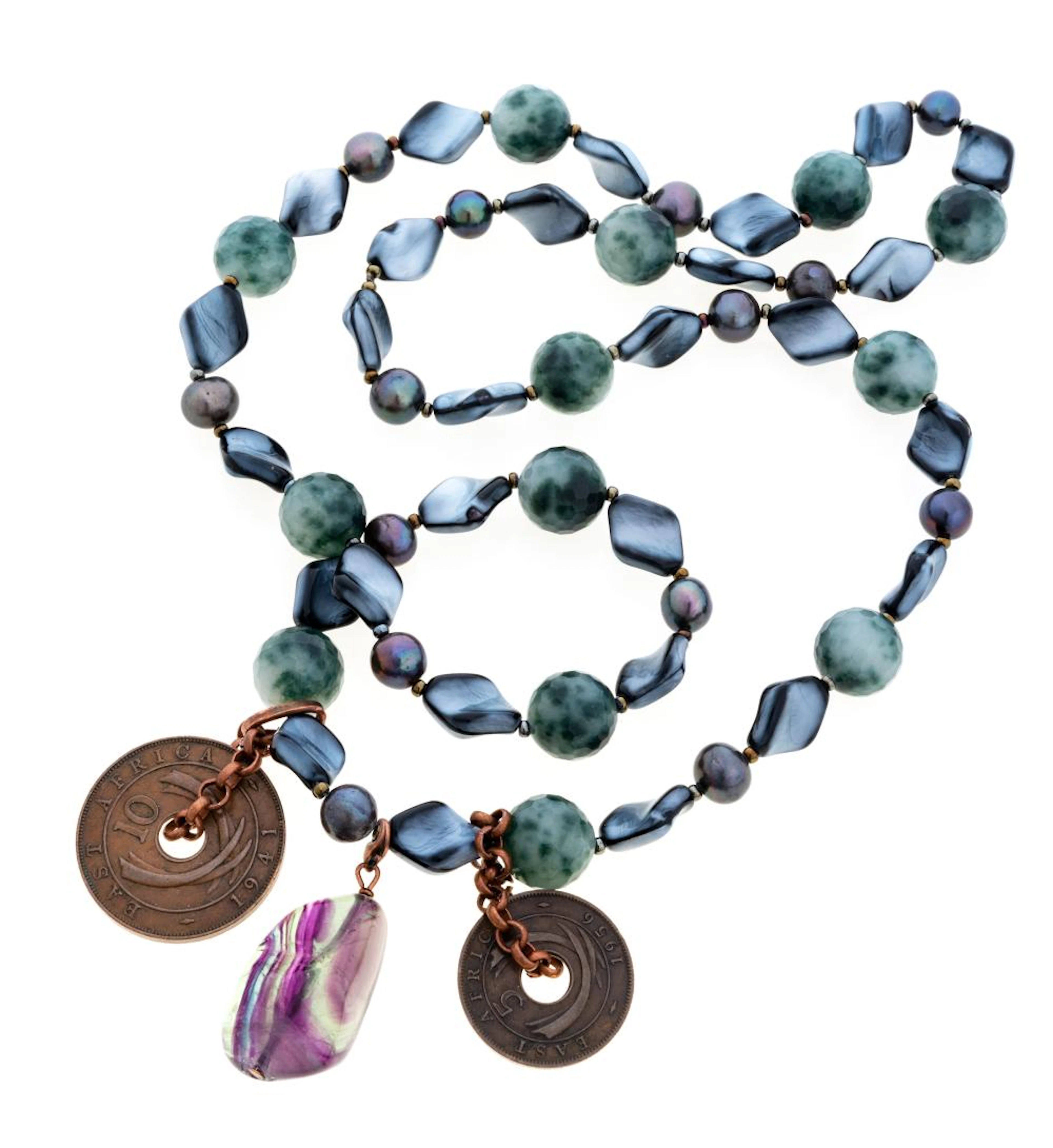 VICTORIAN STYLE NECKLACE