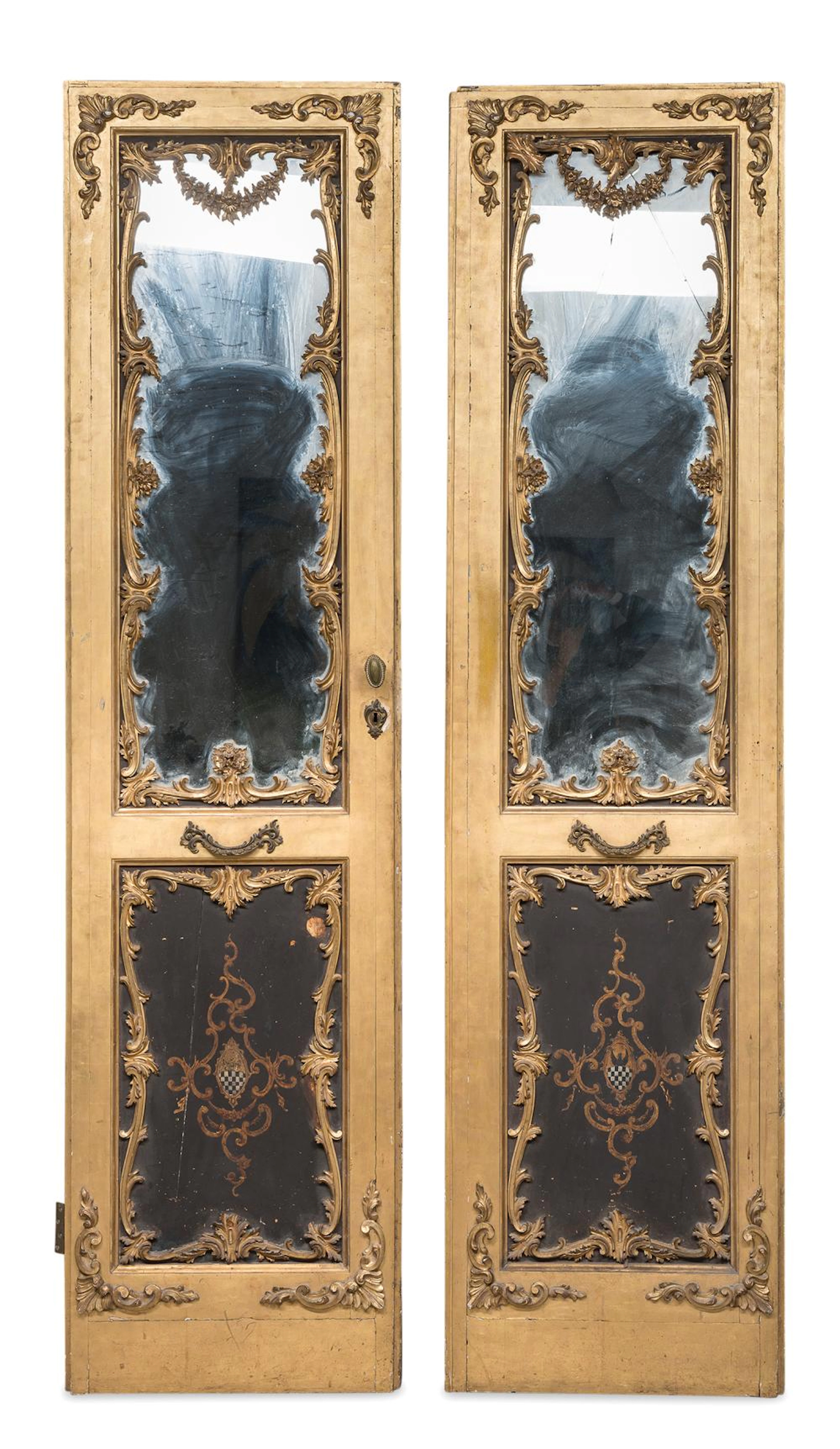 BEAUTIFUL PAIR OF DOORS IN GILDED AND LACQUERED WOOD...