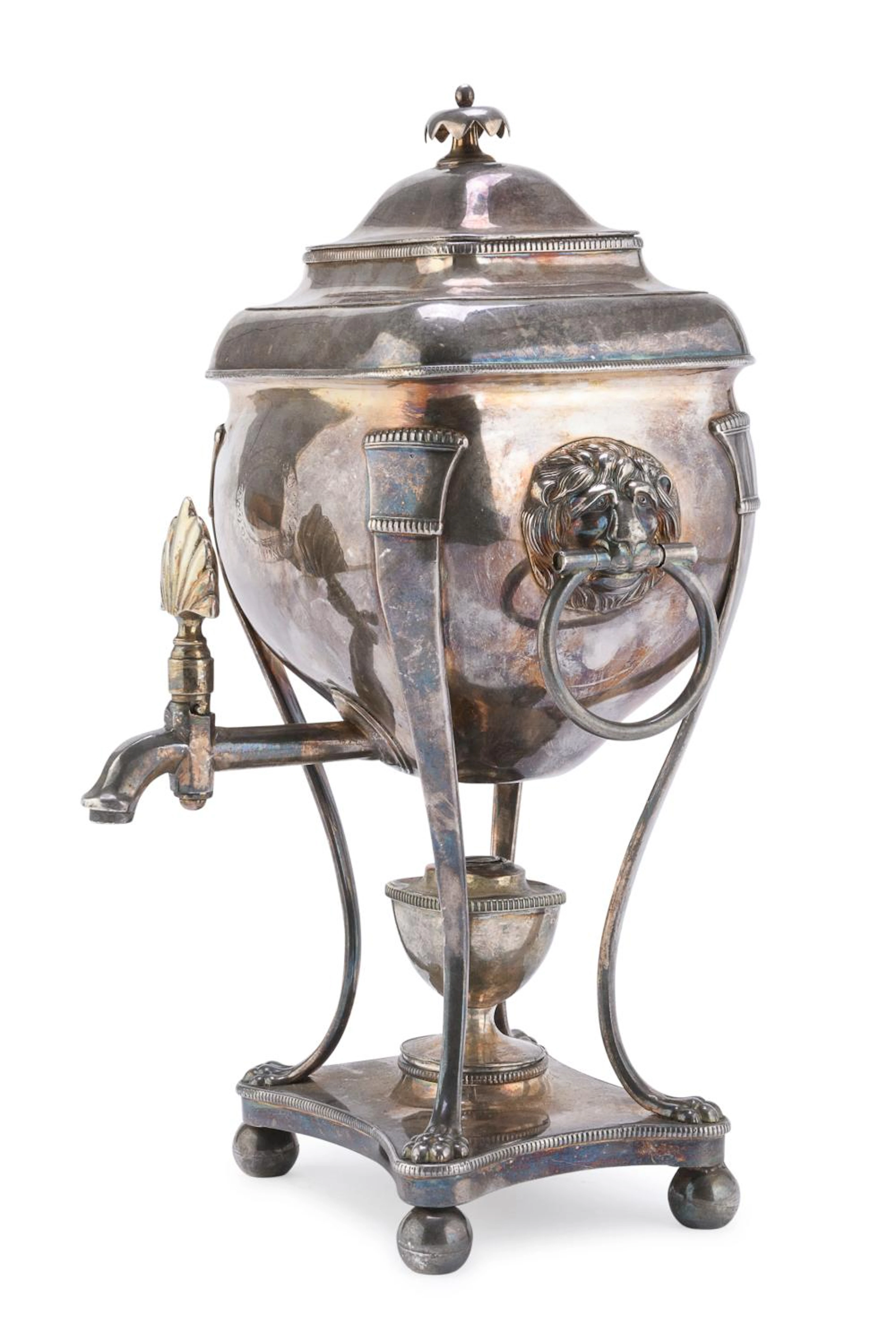 SAMOVAR IN SHEFFIELD, UK EARLY 20TH CENTURY
