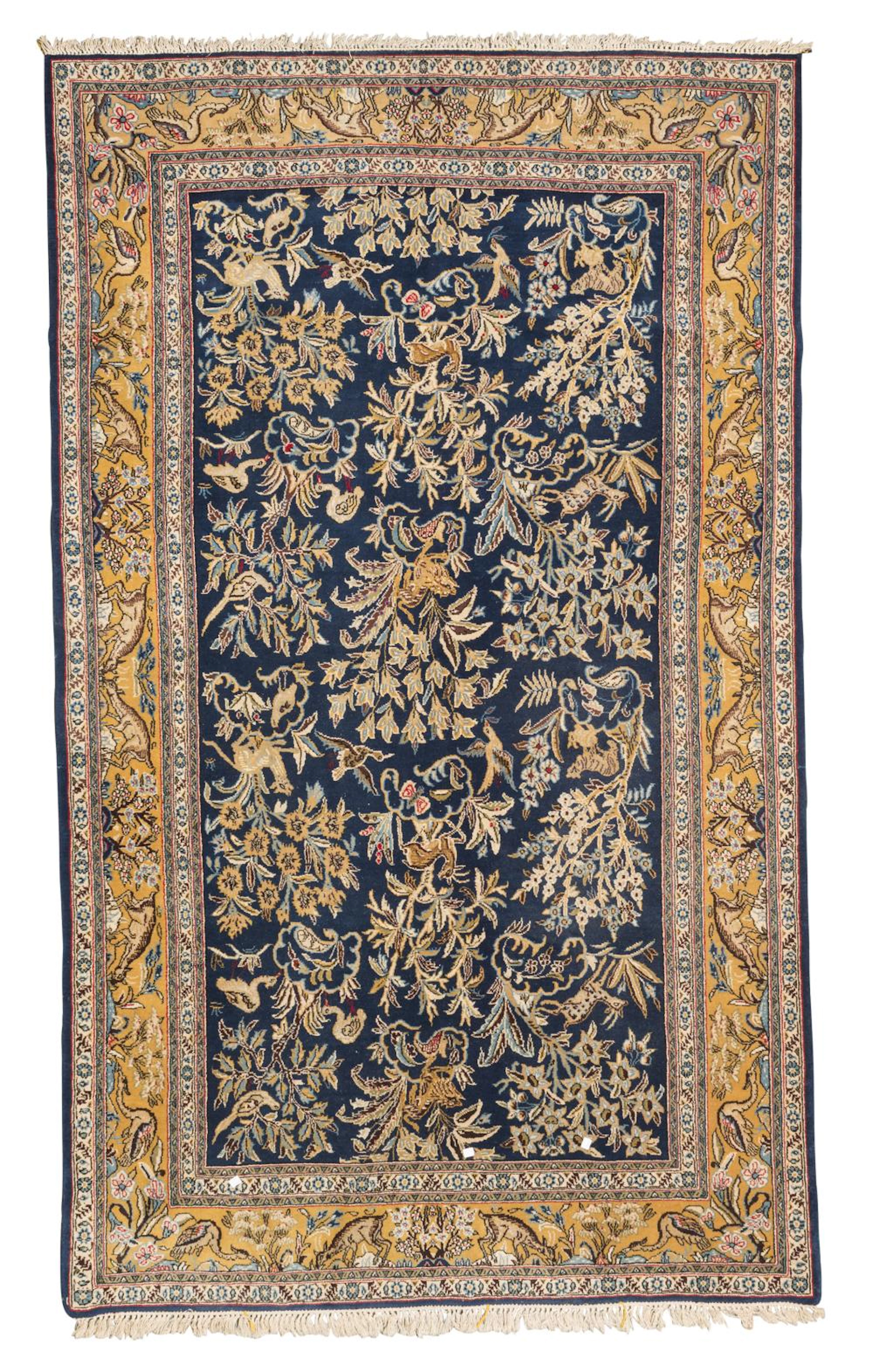 KUM CARPET, MID- 20TH CENTURY