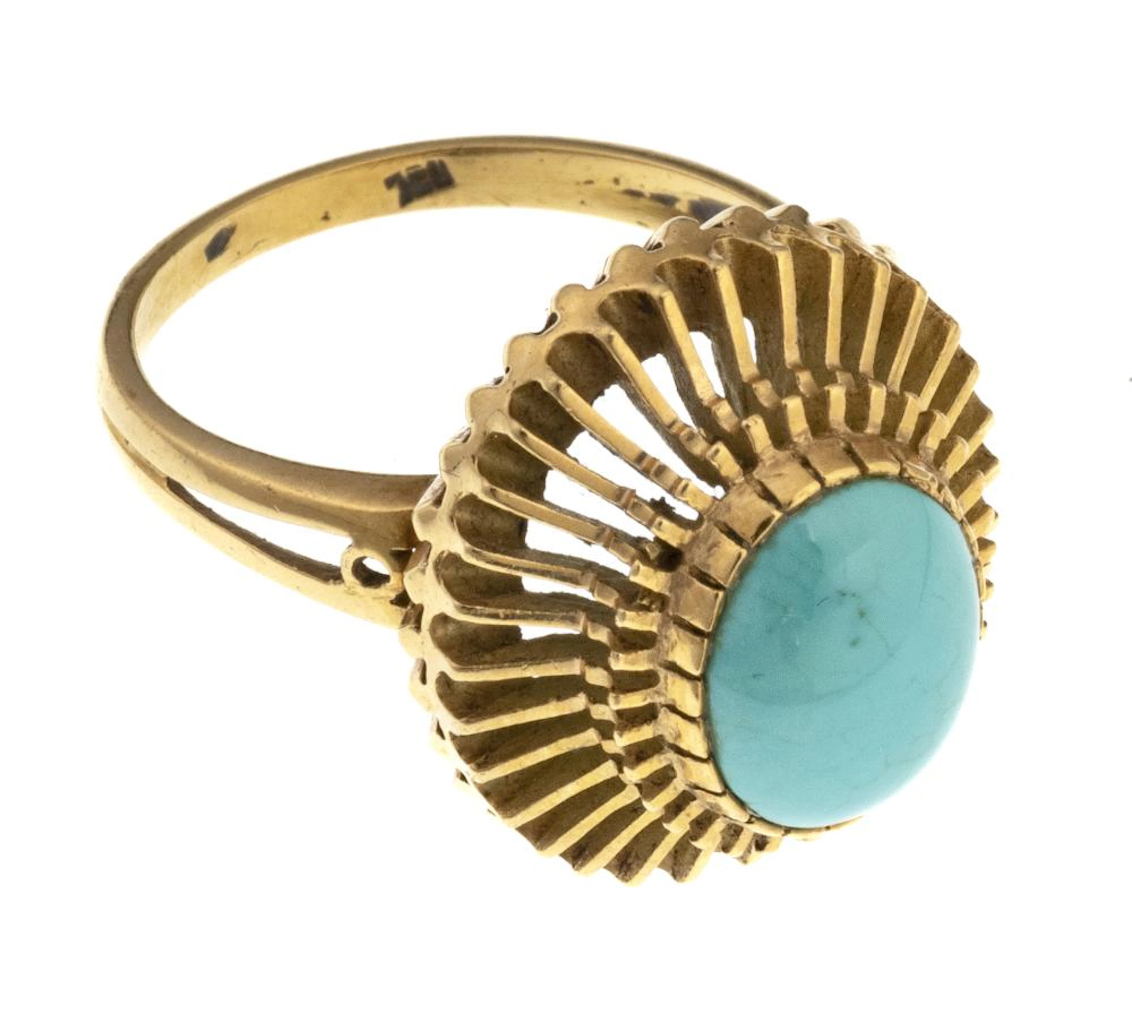 GOLD RING