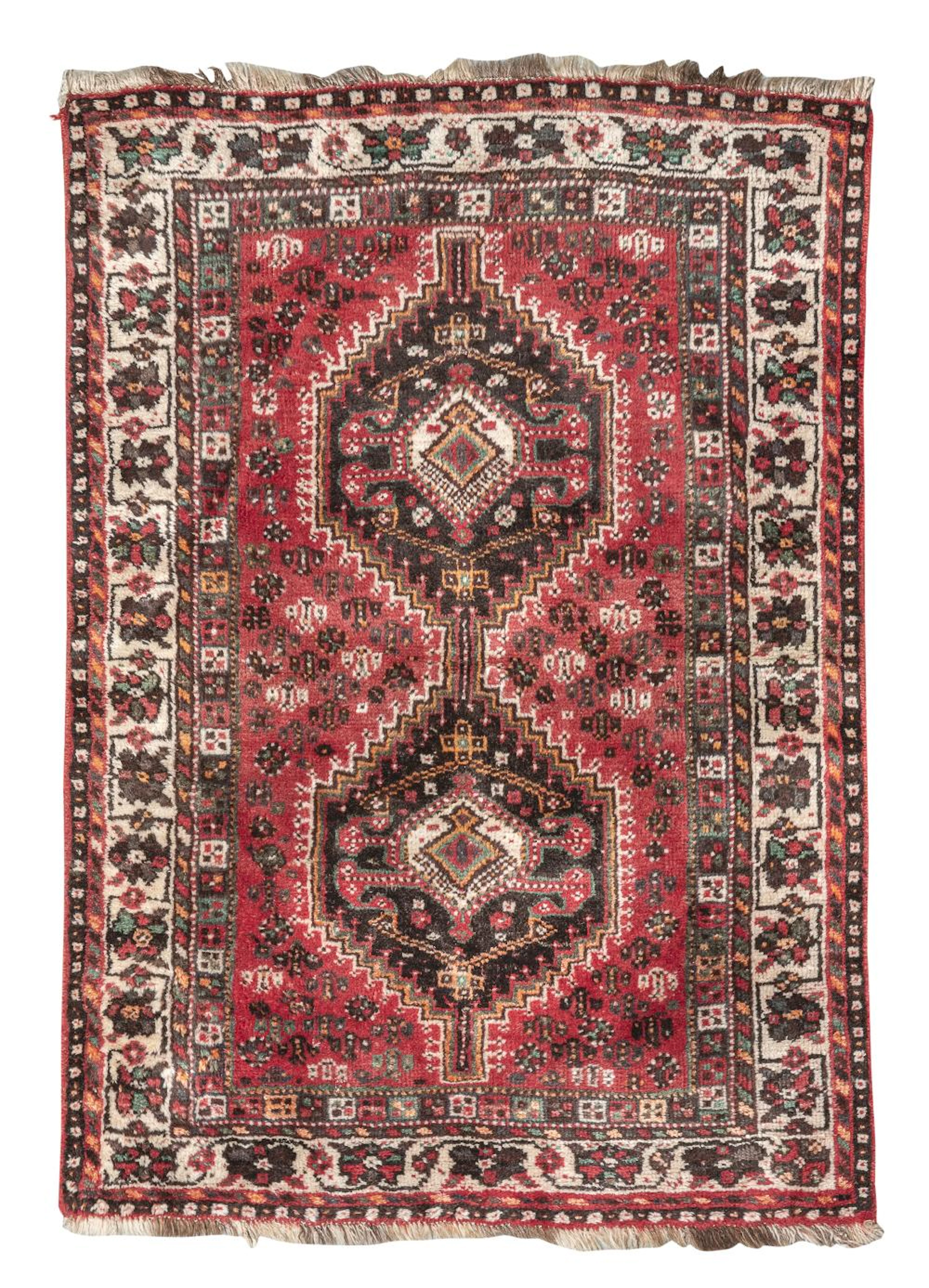 SHIRAZ CARPET, EARLY 20TH CENTURY
