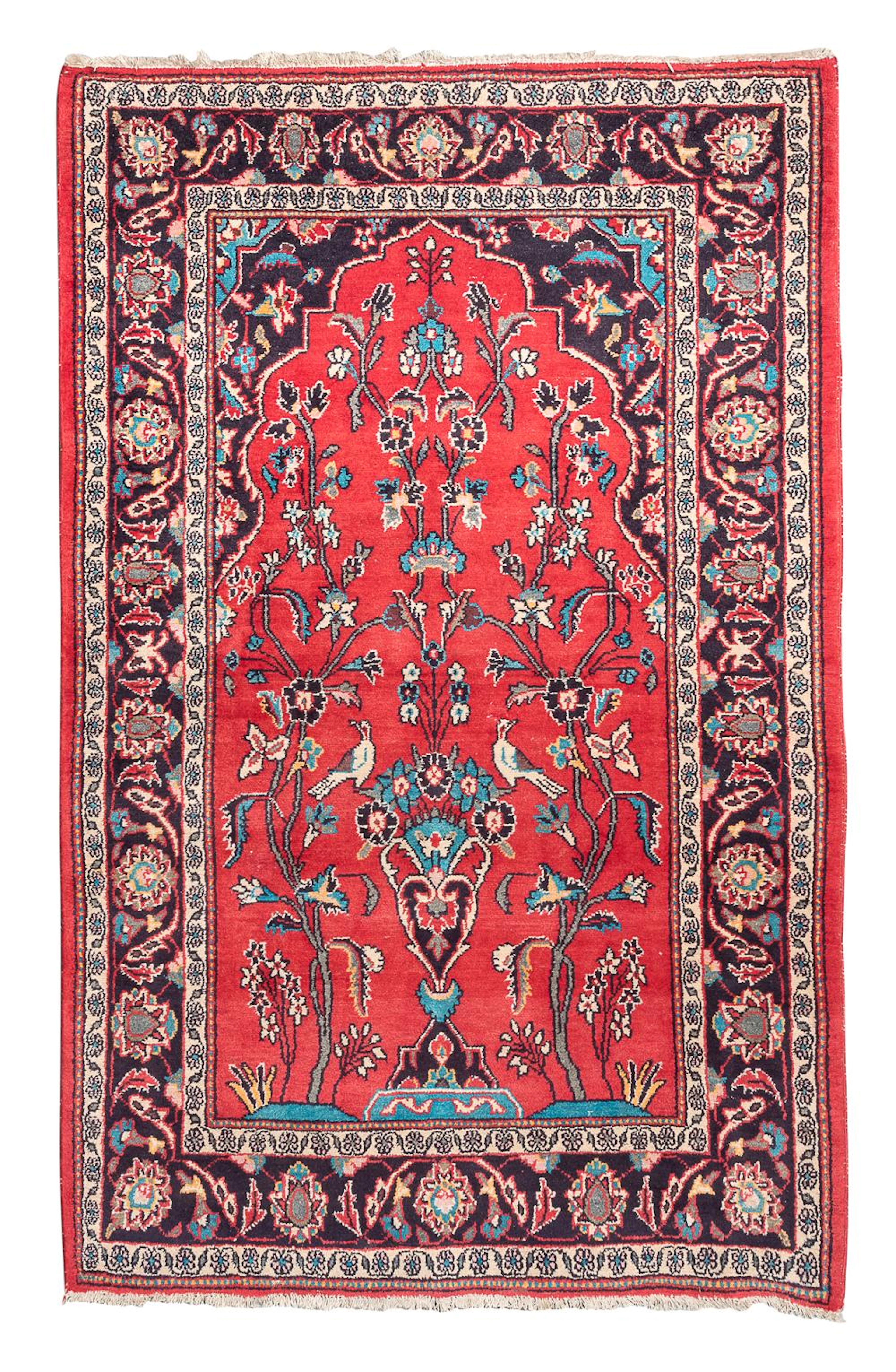 TAFRISH PERSIAN CARPET, EARLY 20TH CENTURY