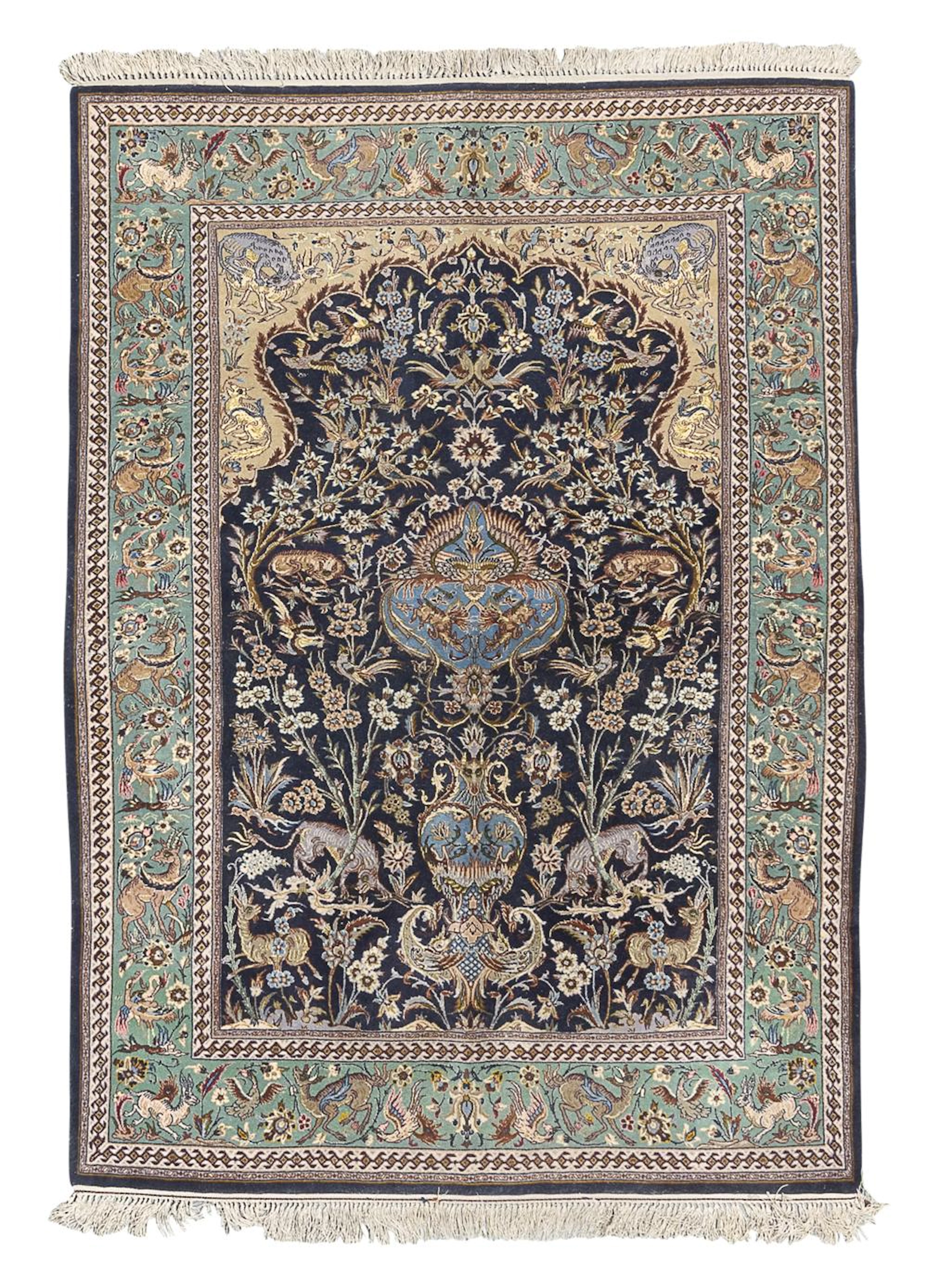WONDERFUL ISFAHAN CARPET, MID-20TH CENTURY