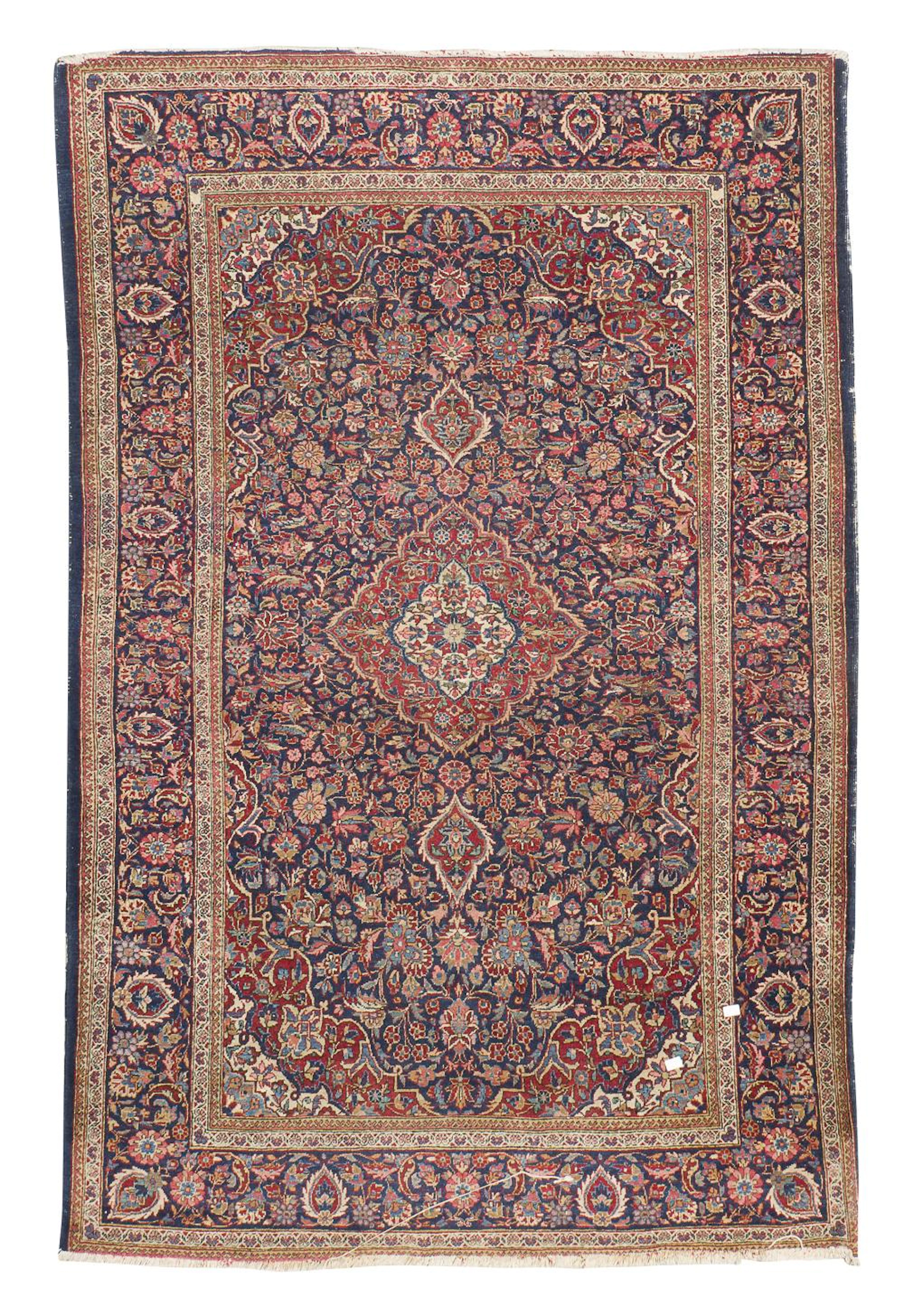 KASHAN RUG FIRST HALF 20TH CENTURY