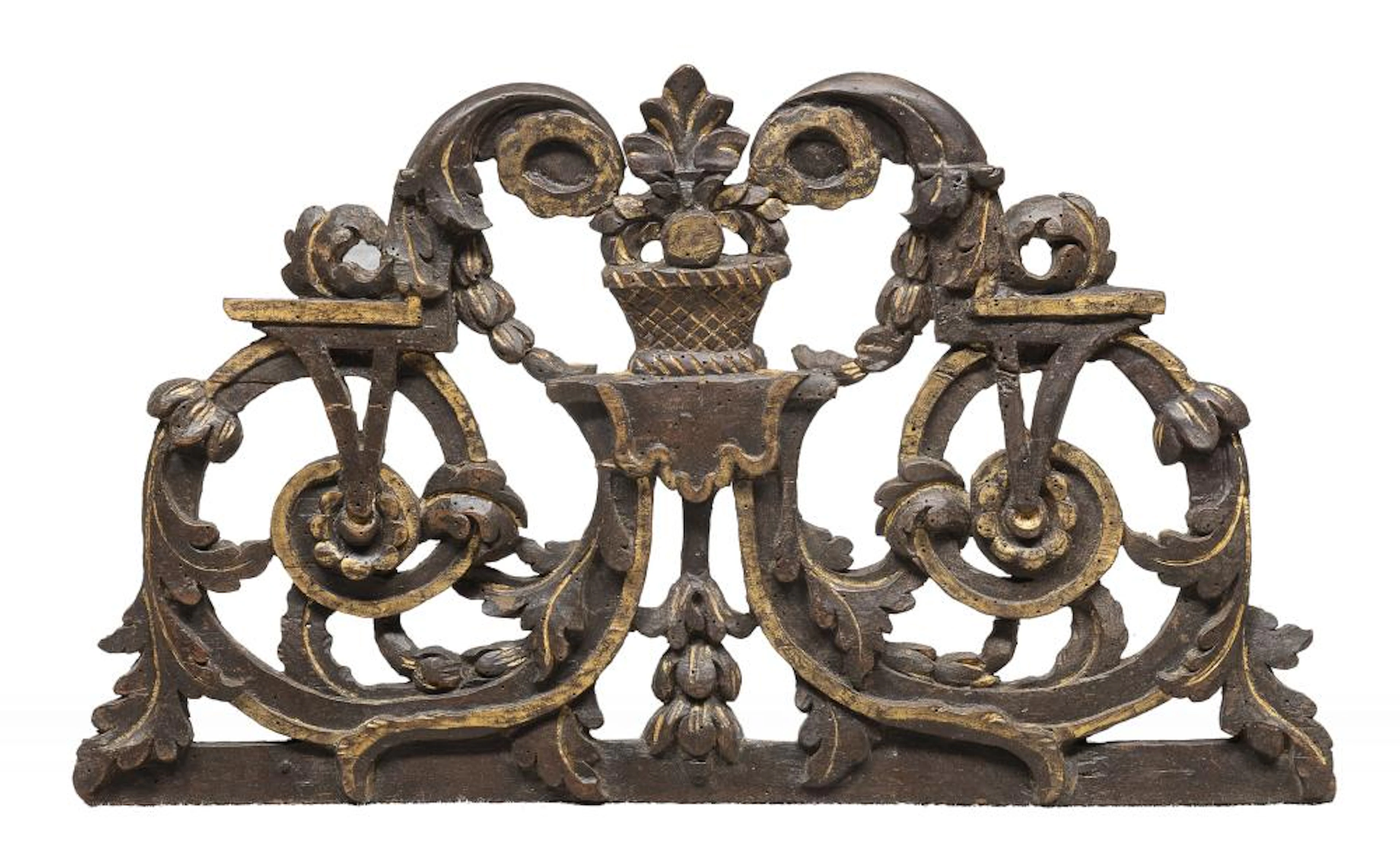 WOODEN FRIEZE, 18TH CENTURY