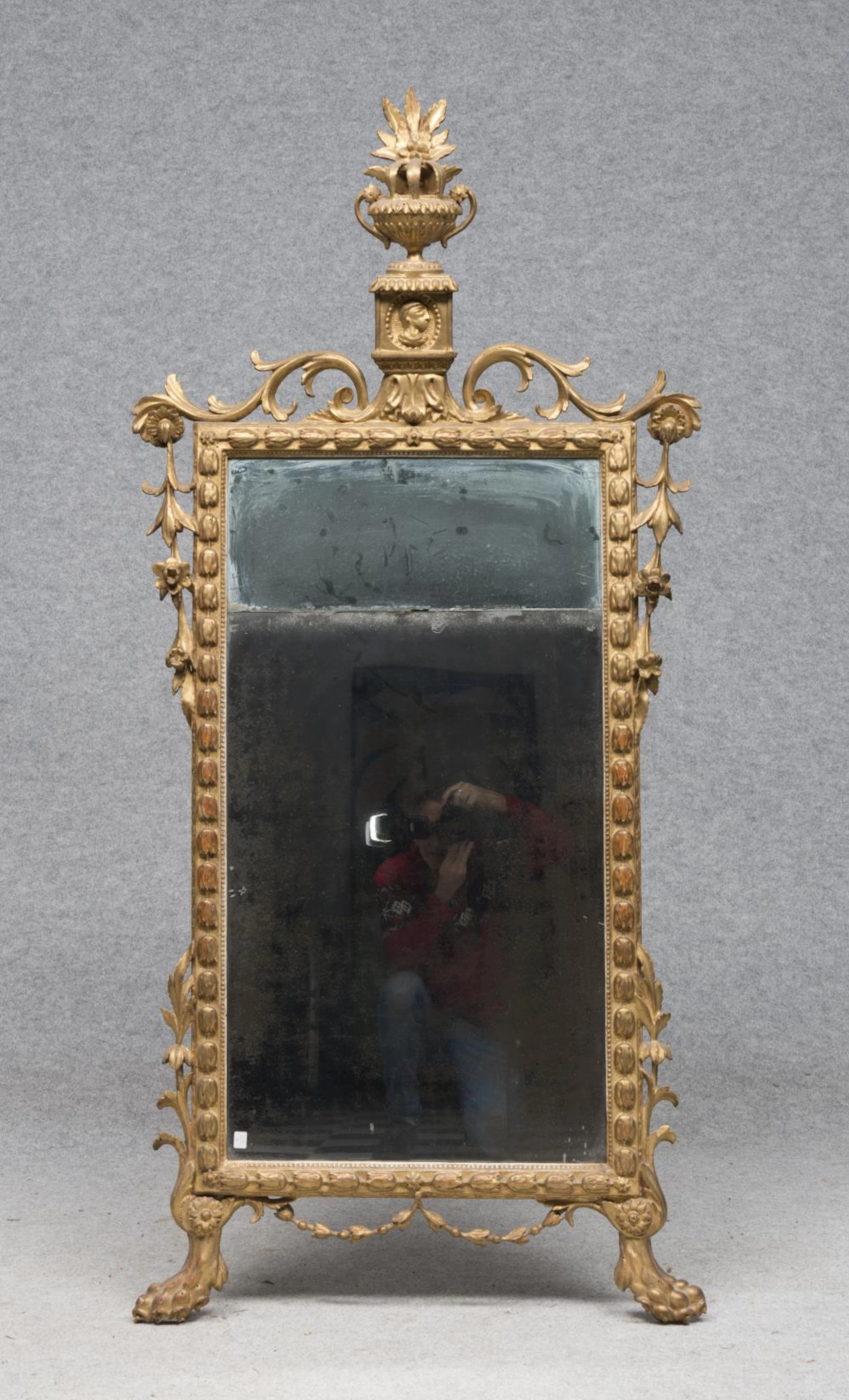 BEAUTIFUL GILTWOOD MIRROR, PROBABLY TUSCAN, 18TH CENTURY
