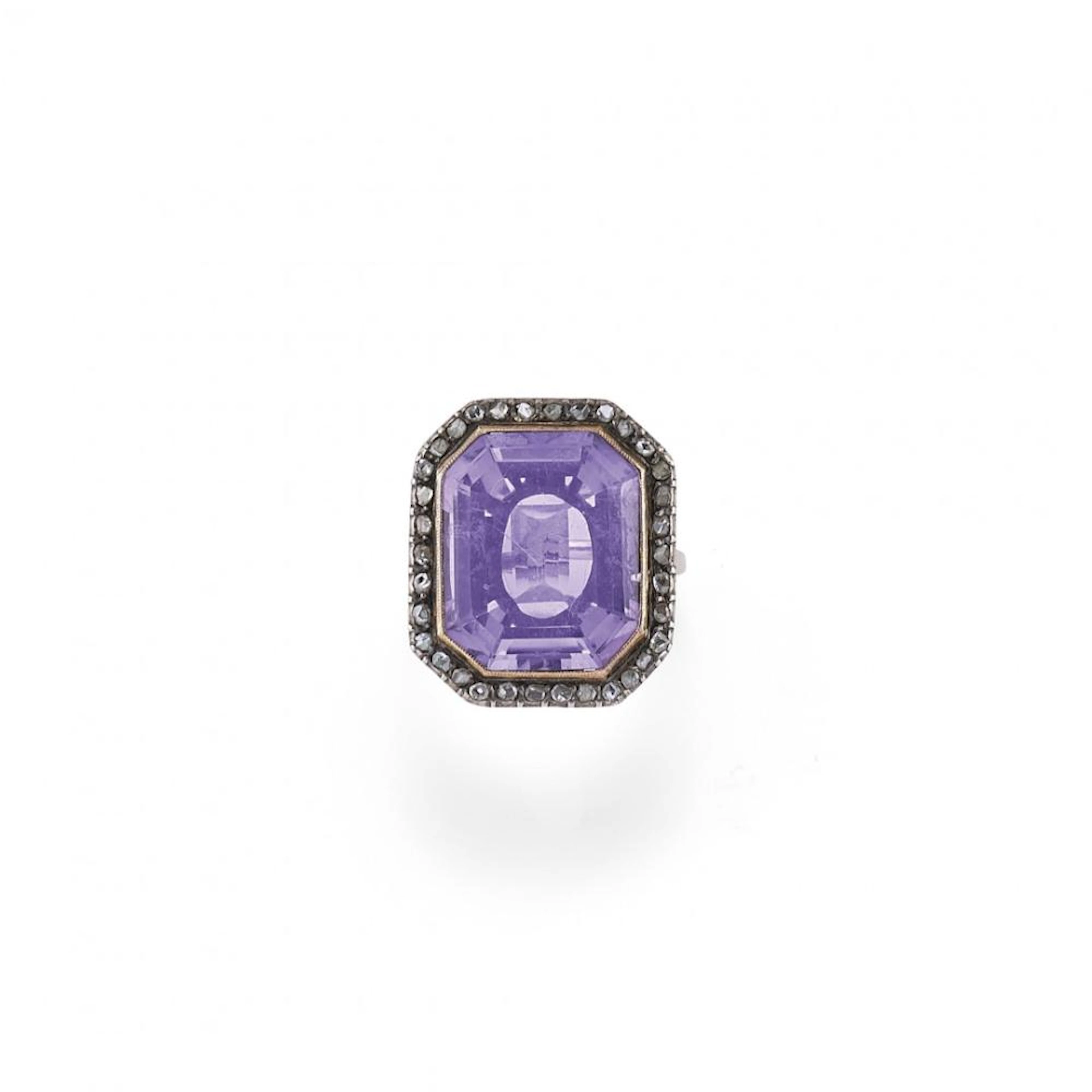 Anello In Diamanti E Ametista - Diamond And Amethyst Ring