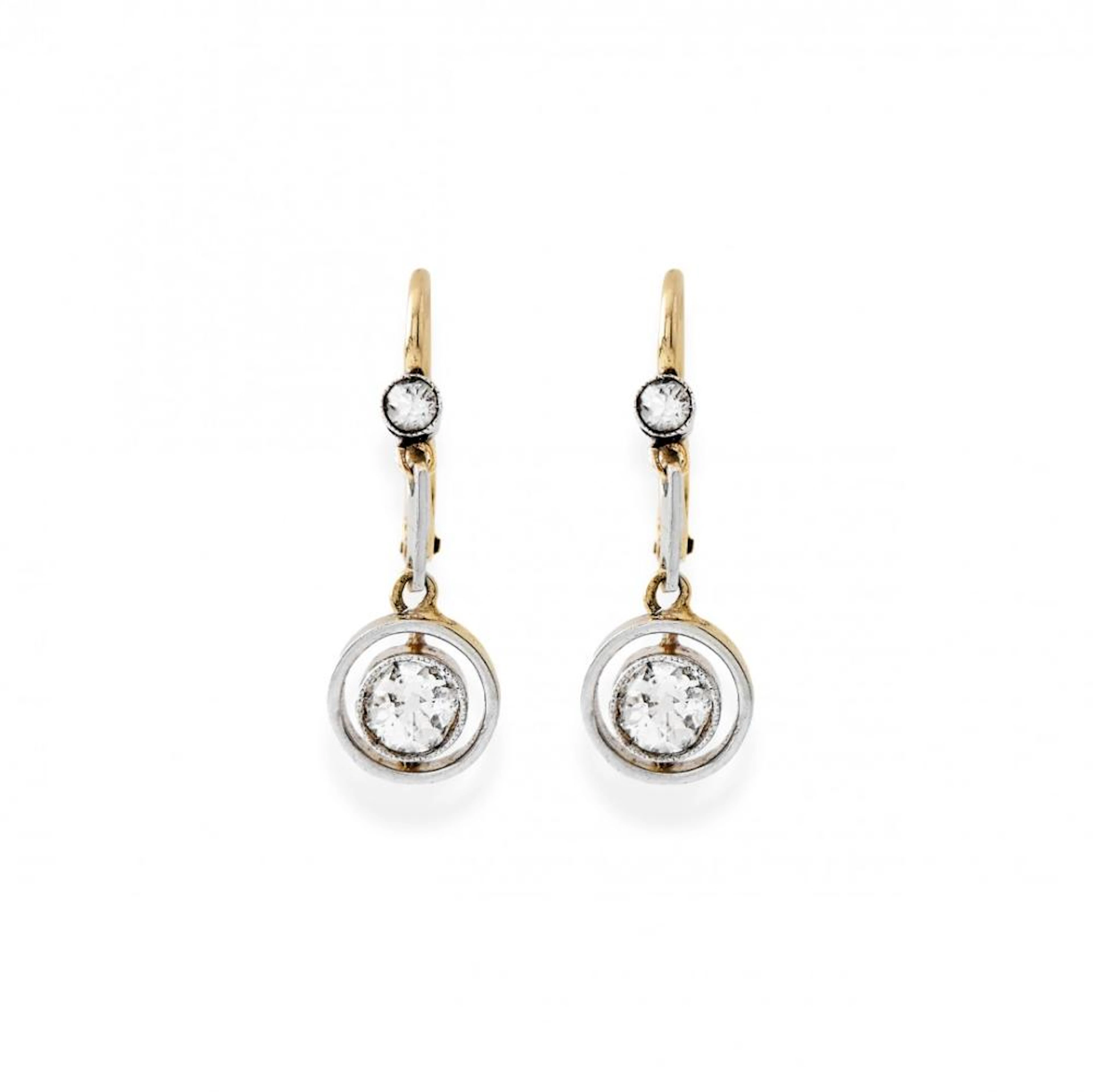 Paio Di Orecchini Pendenti In Diamanti - Pair Of Diamond Pendent Earrings