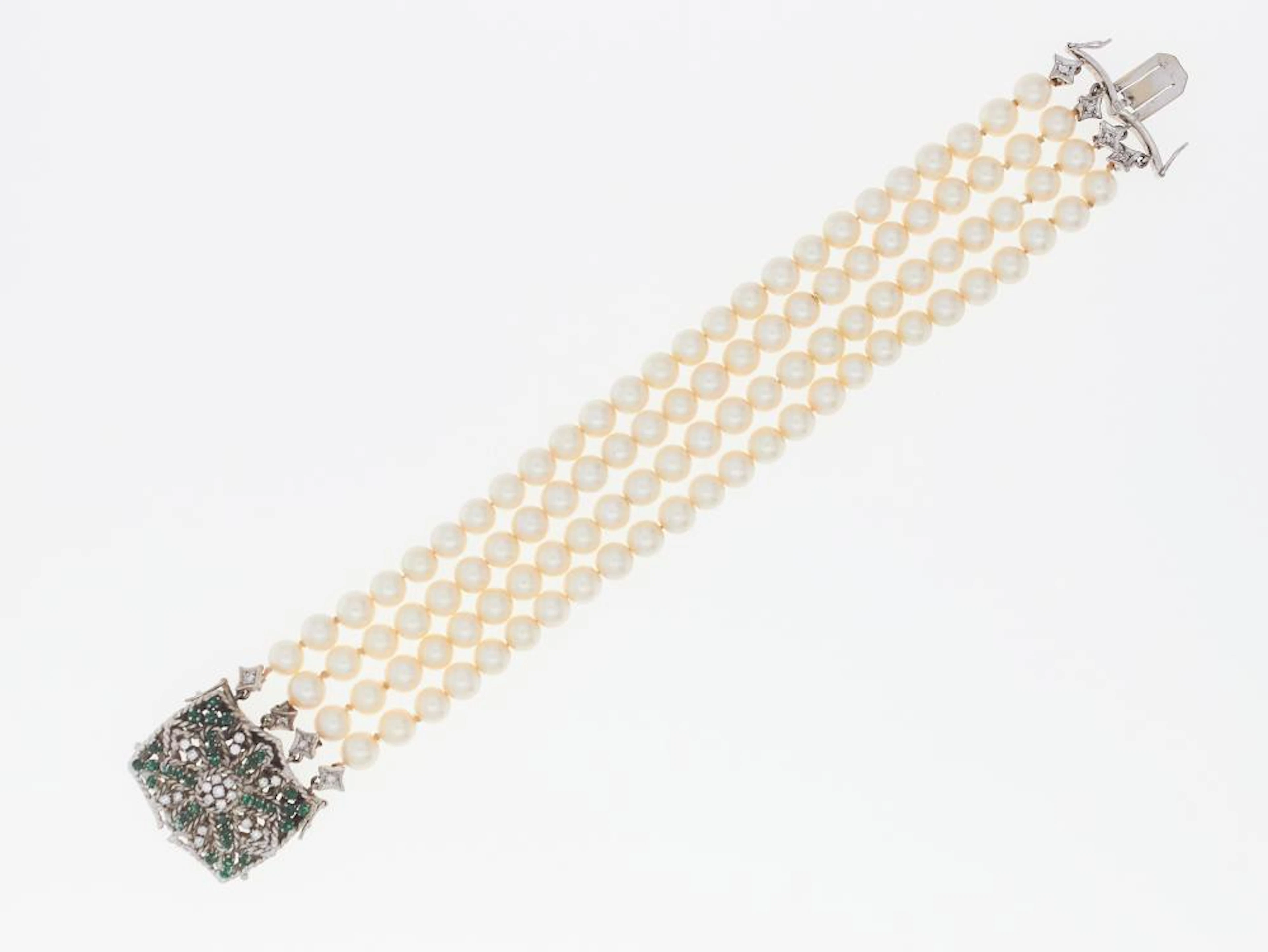 Cultured pearl bracelet
