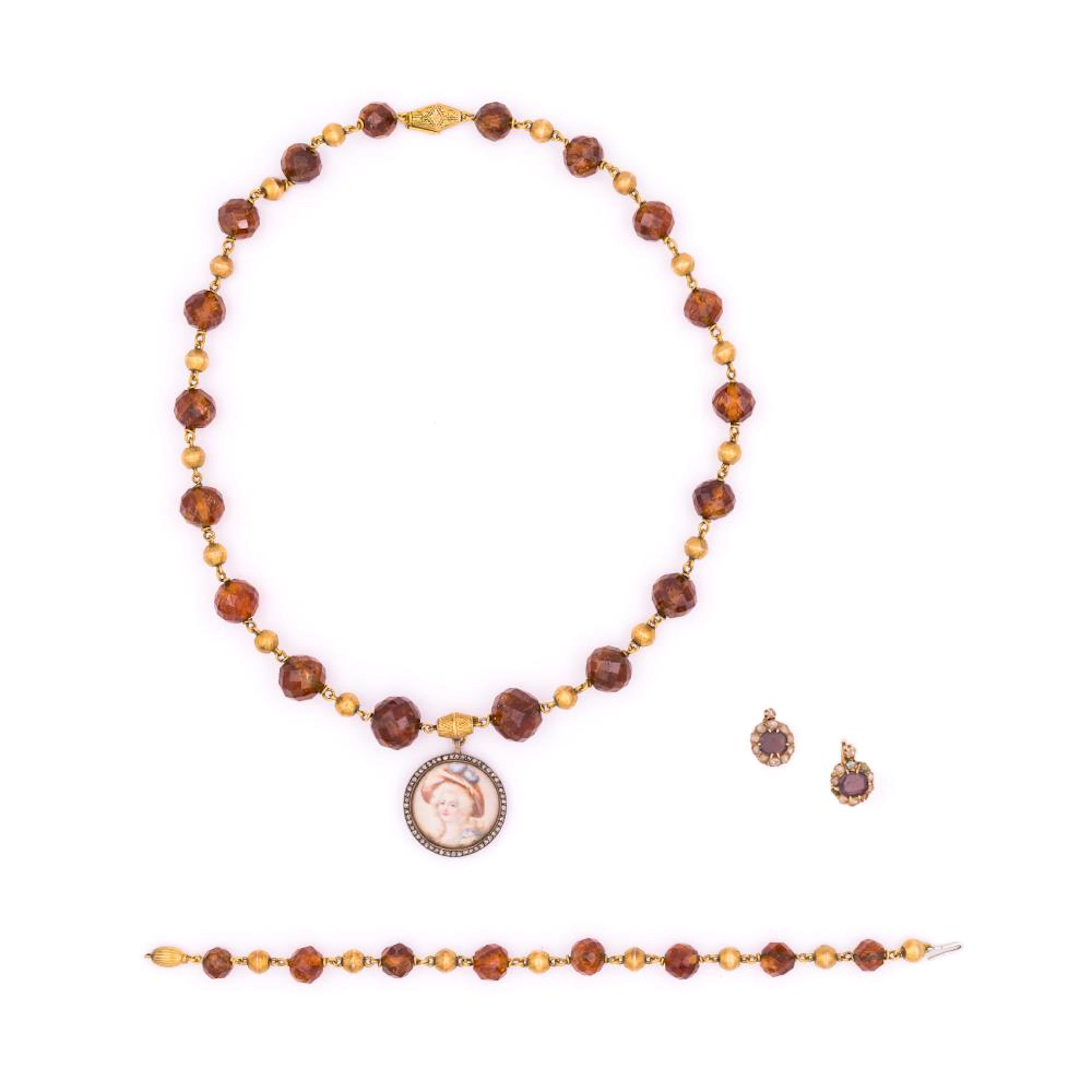 yellow gold and amber demi-parure