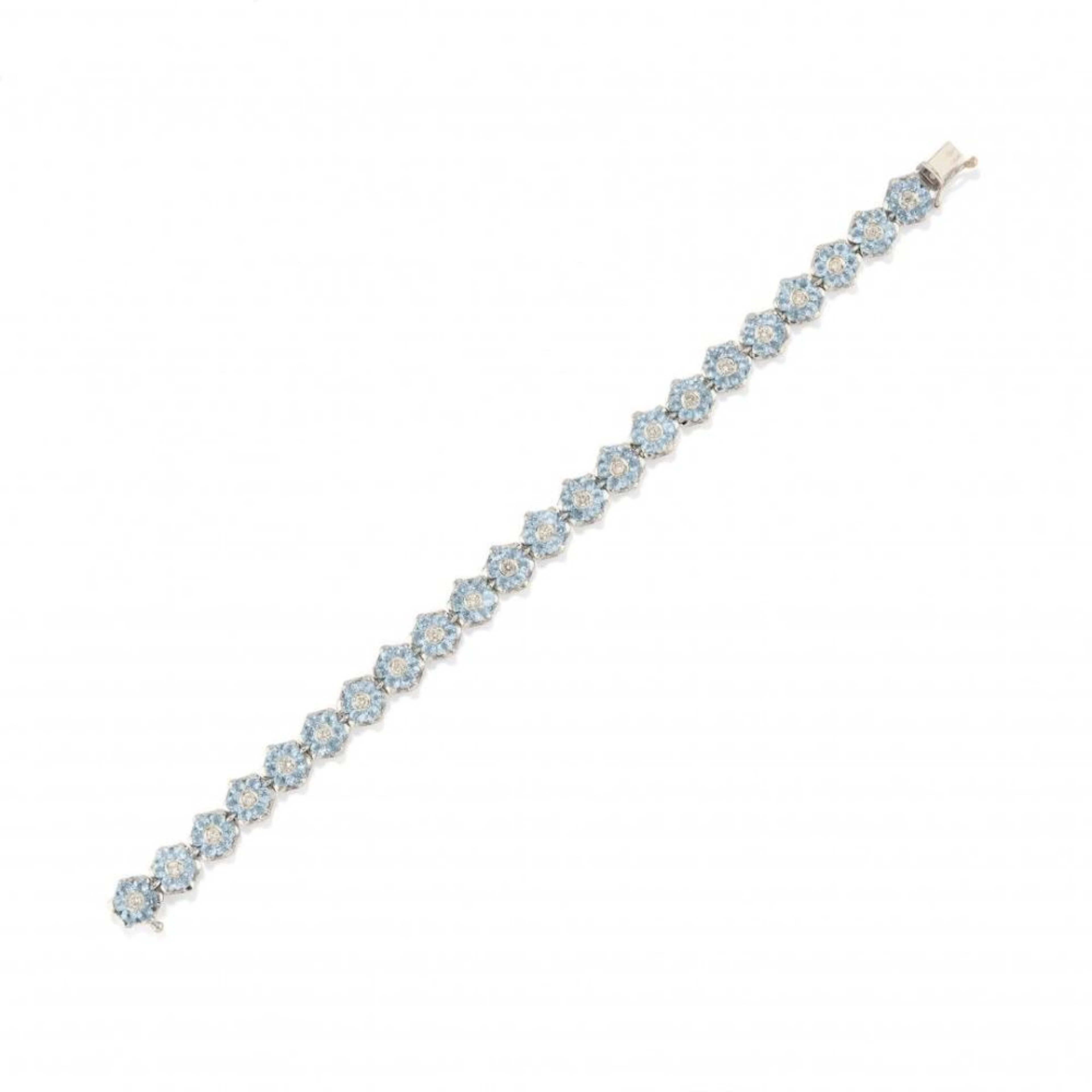 AQUAMARINE AND DIAMOND BRACELET