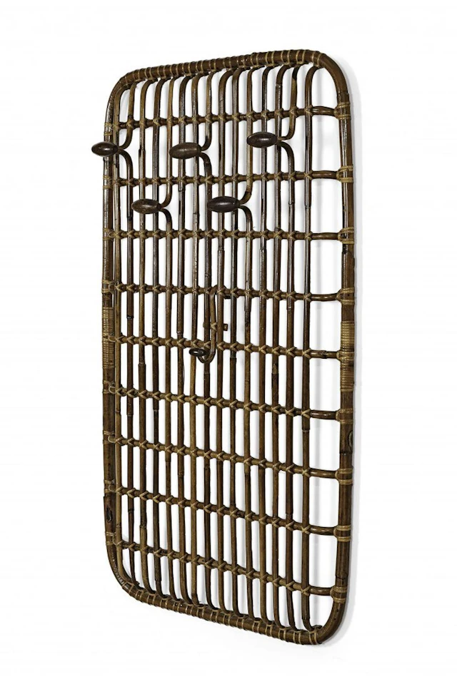 APPENDIABITI DA PARETE Italia, anni '60 Wall coat rack Italy, 1960s