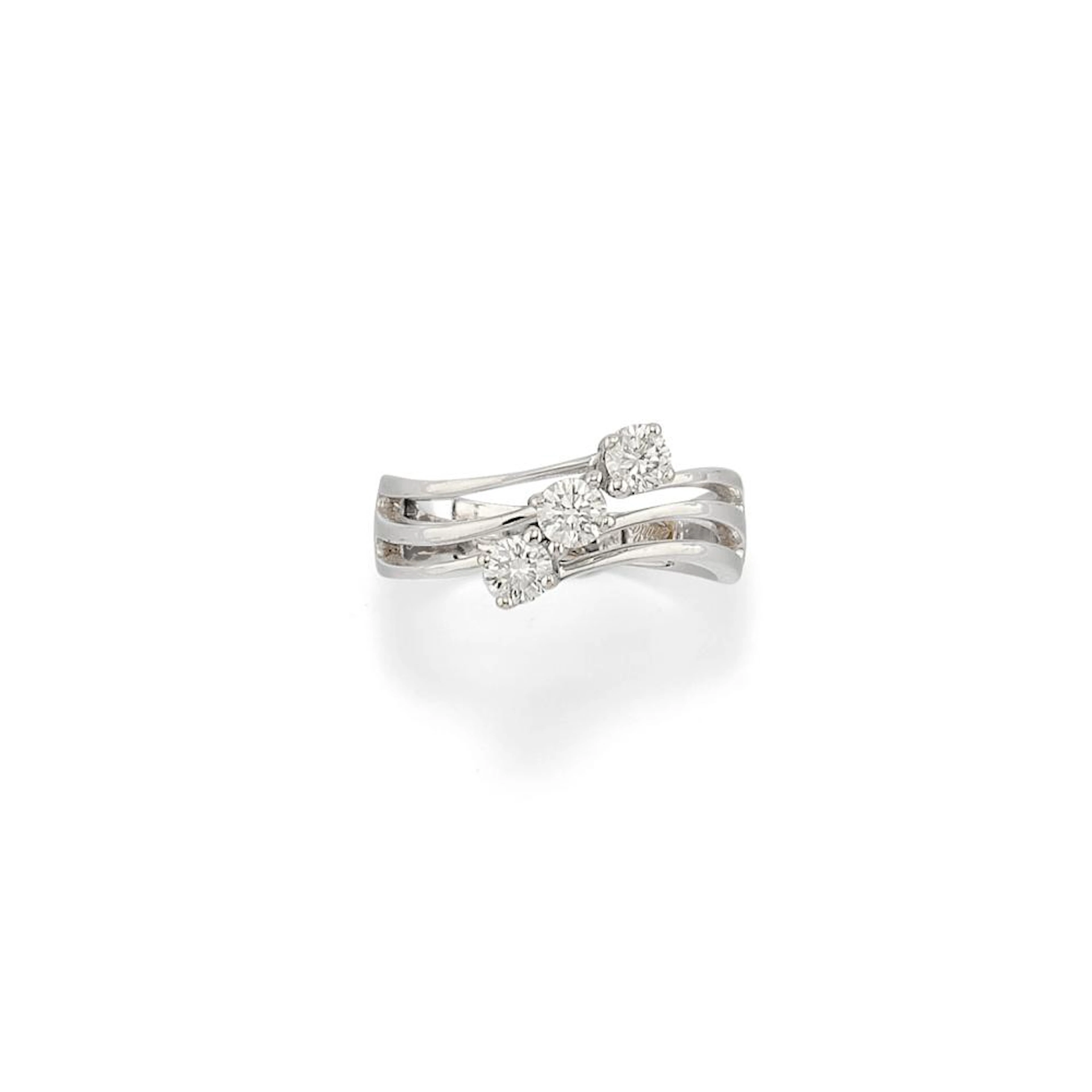 DIAMOND TRILOGY RING