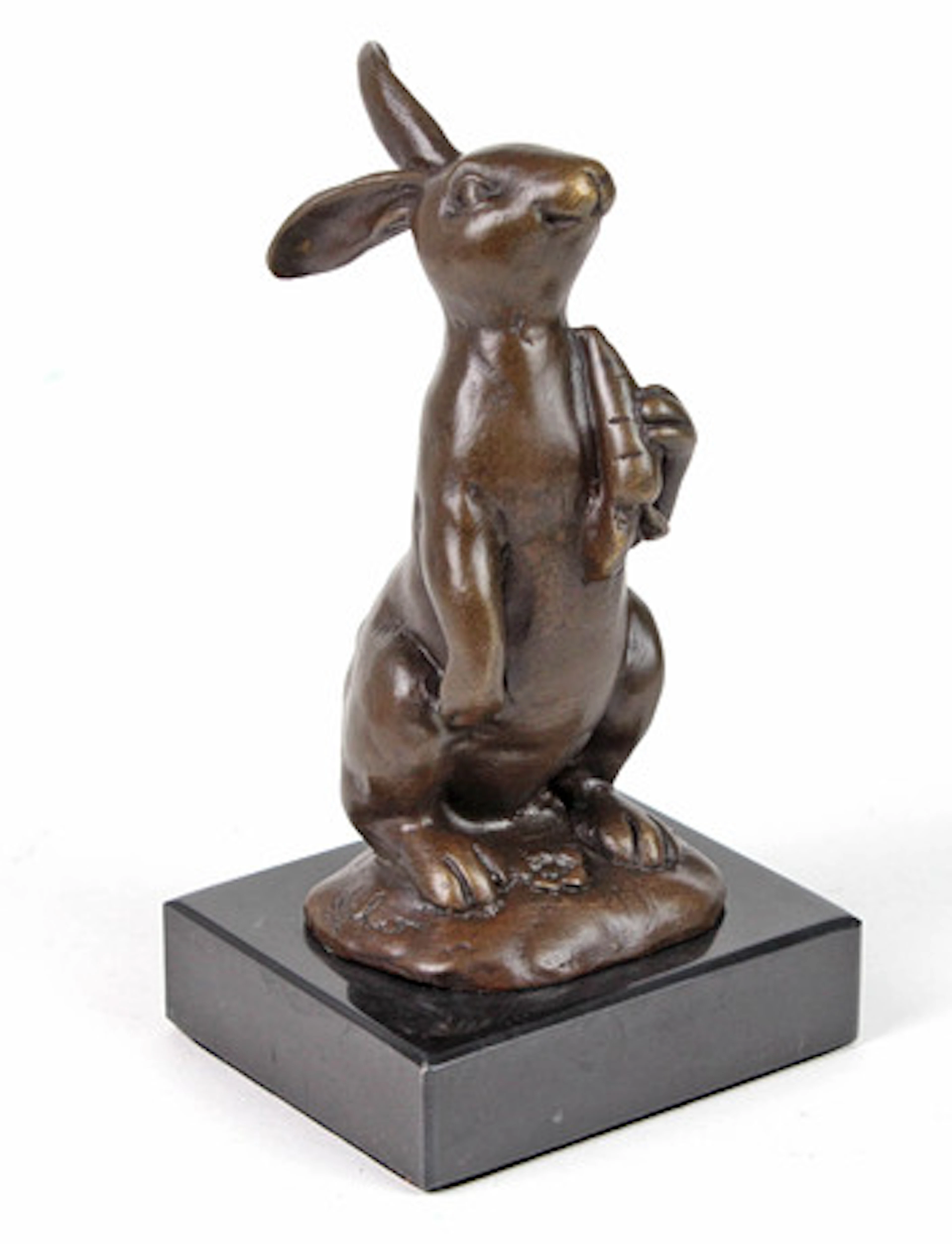 BRONS HARE PÅ MARMORBOTTEN.