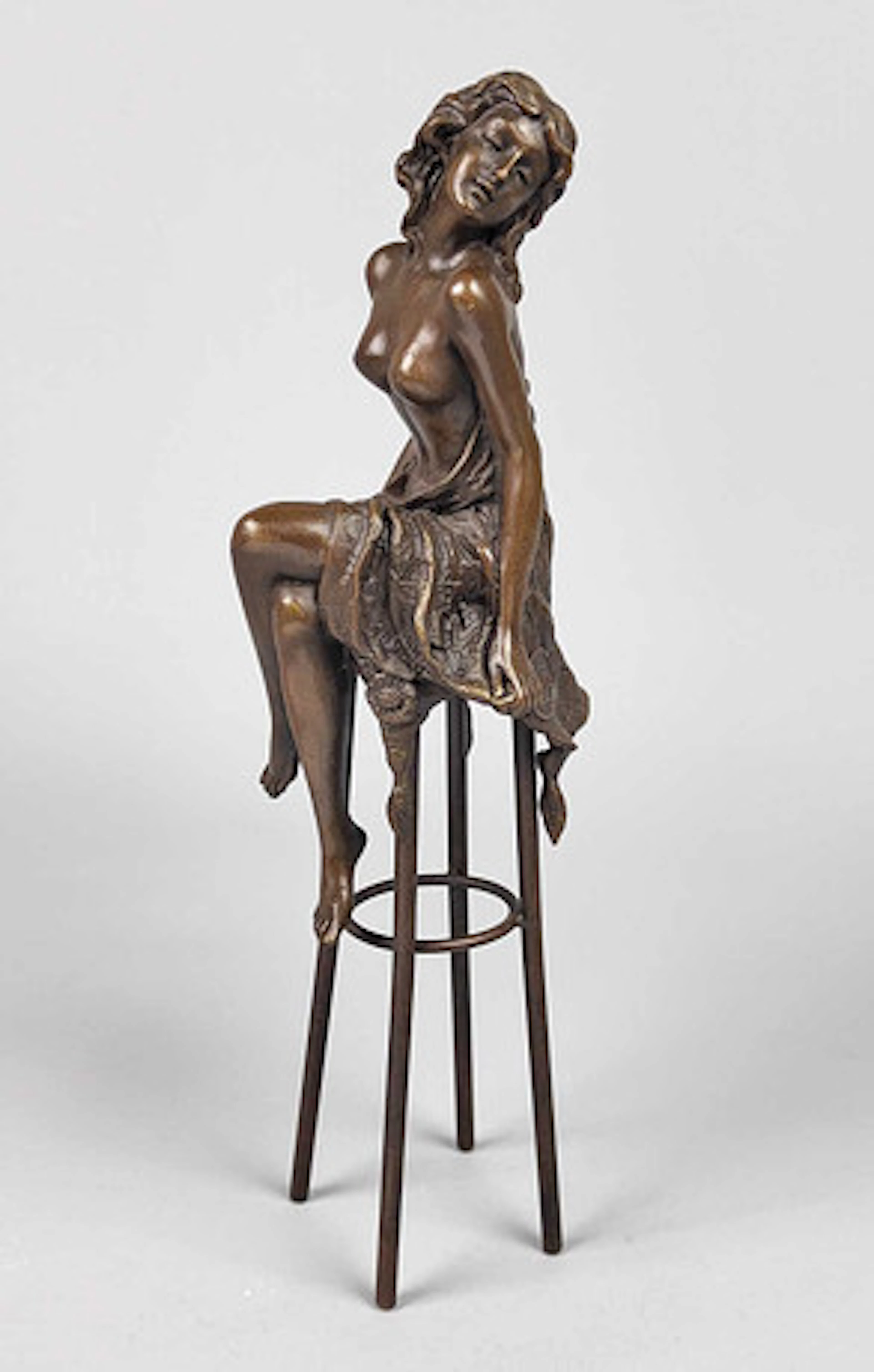 BRONS FIGUR, SITTANDE FLICKA.